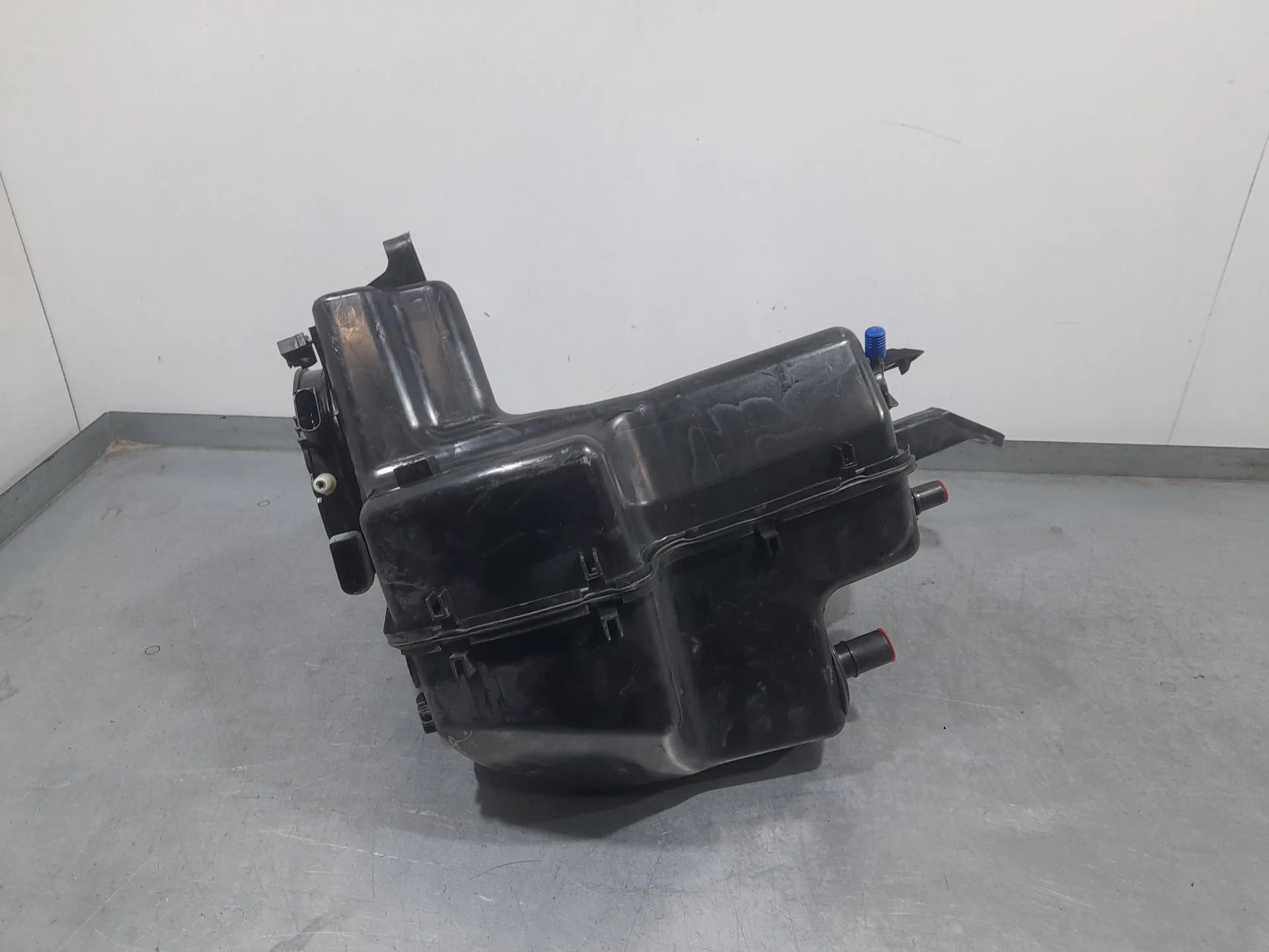 Deposito Adblue para Volkswagen Polo Vi (Aw1, Bz1, Ae1)