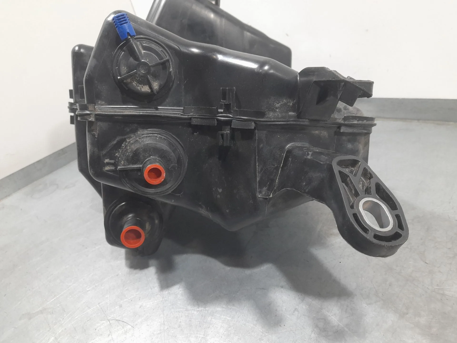 Deposito Adblue para Volkswagen Polo Vi (Aw1, Bz1, Ae1)