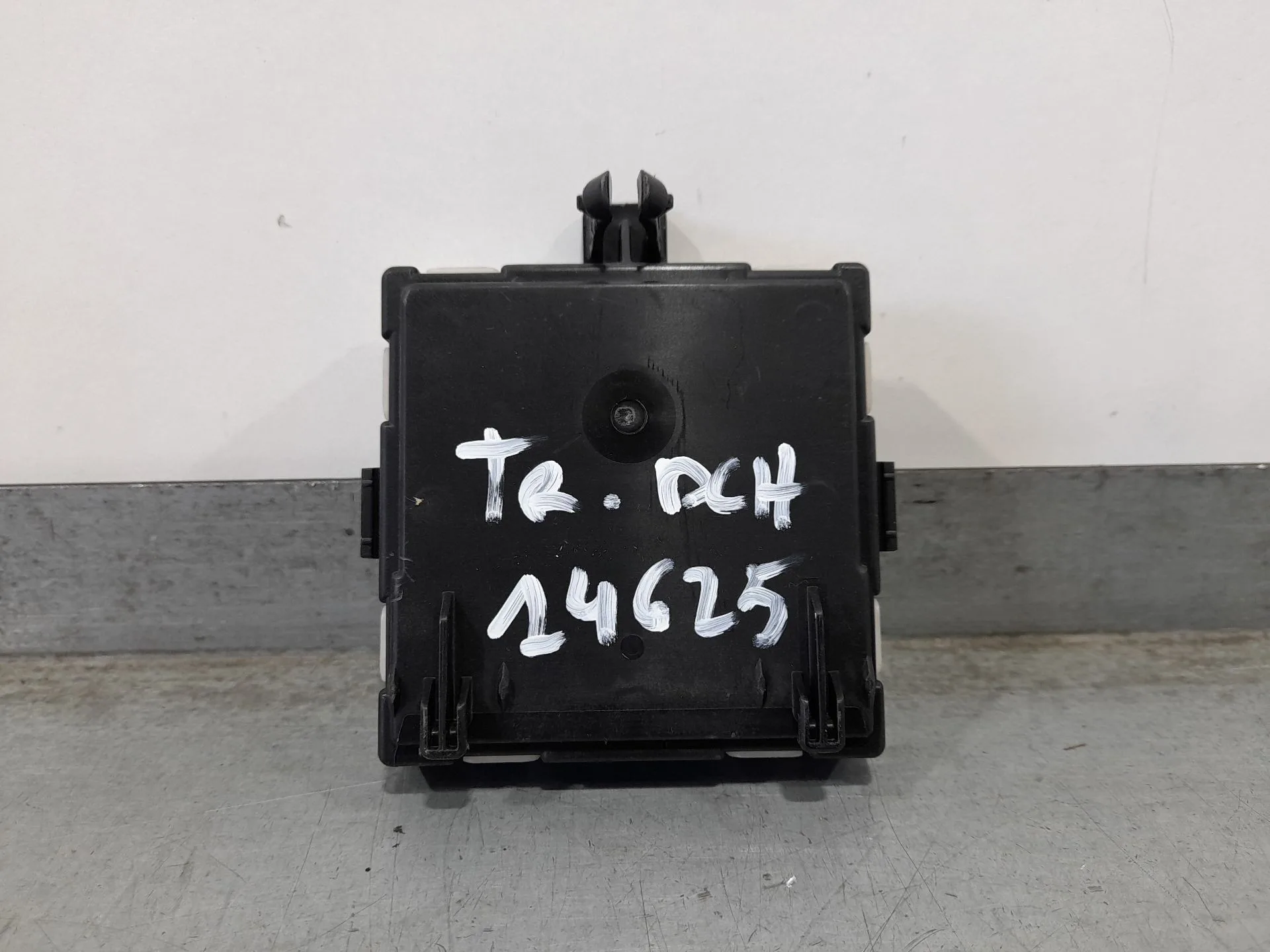 Modulo Electronico para Mercedes-Benz Clase B (247)