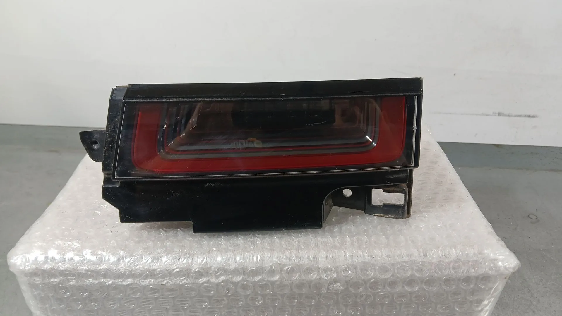 Piloto Trasero Derecho Interior para Land Rover Range Rover Evoque (L551)