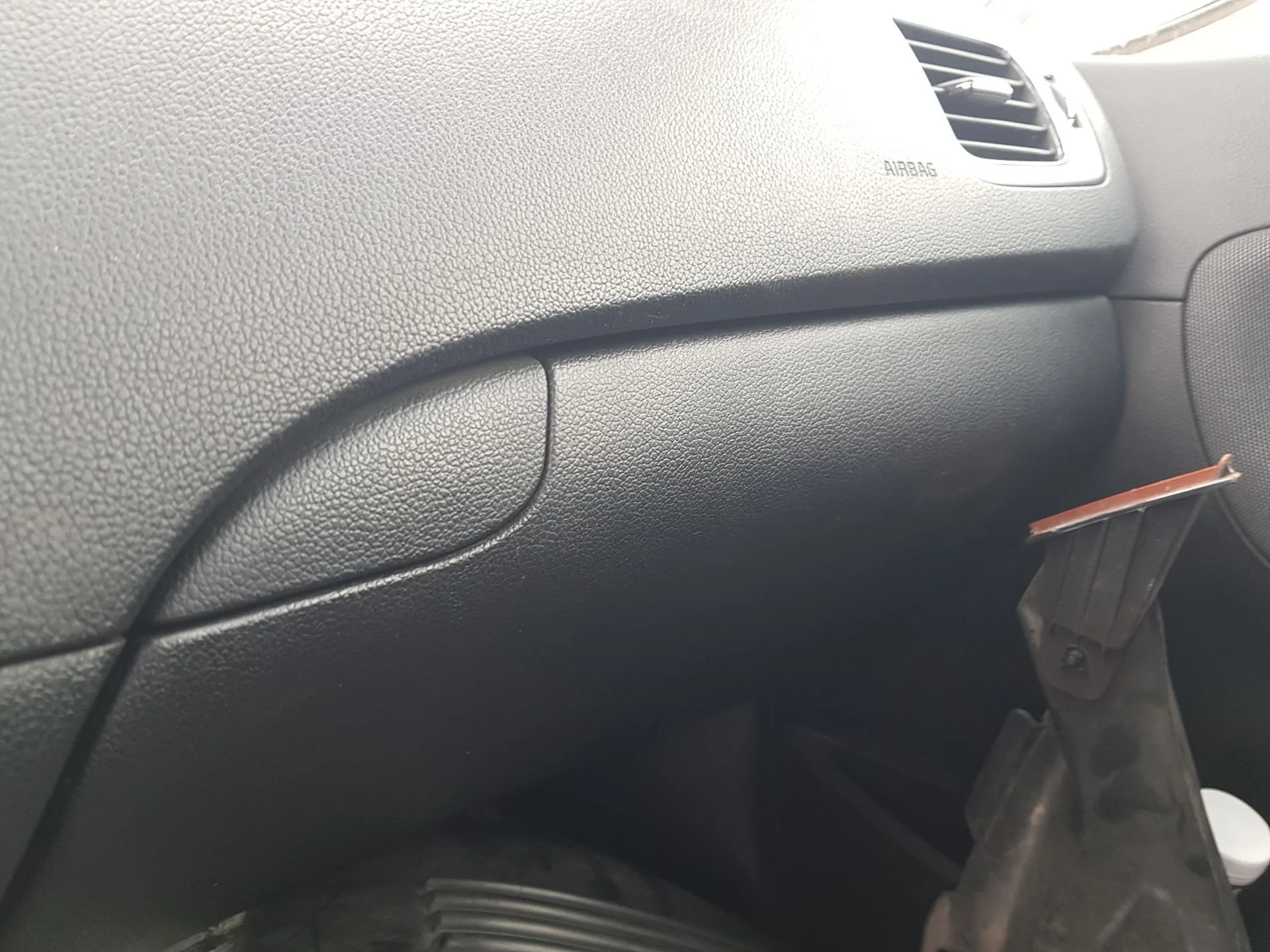 Guantera para Kia Cee'd (Jd)