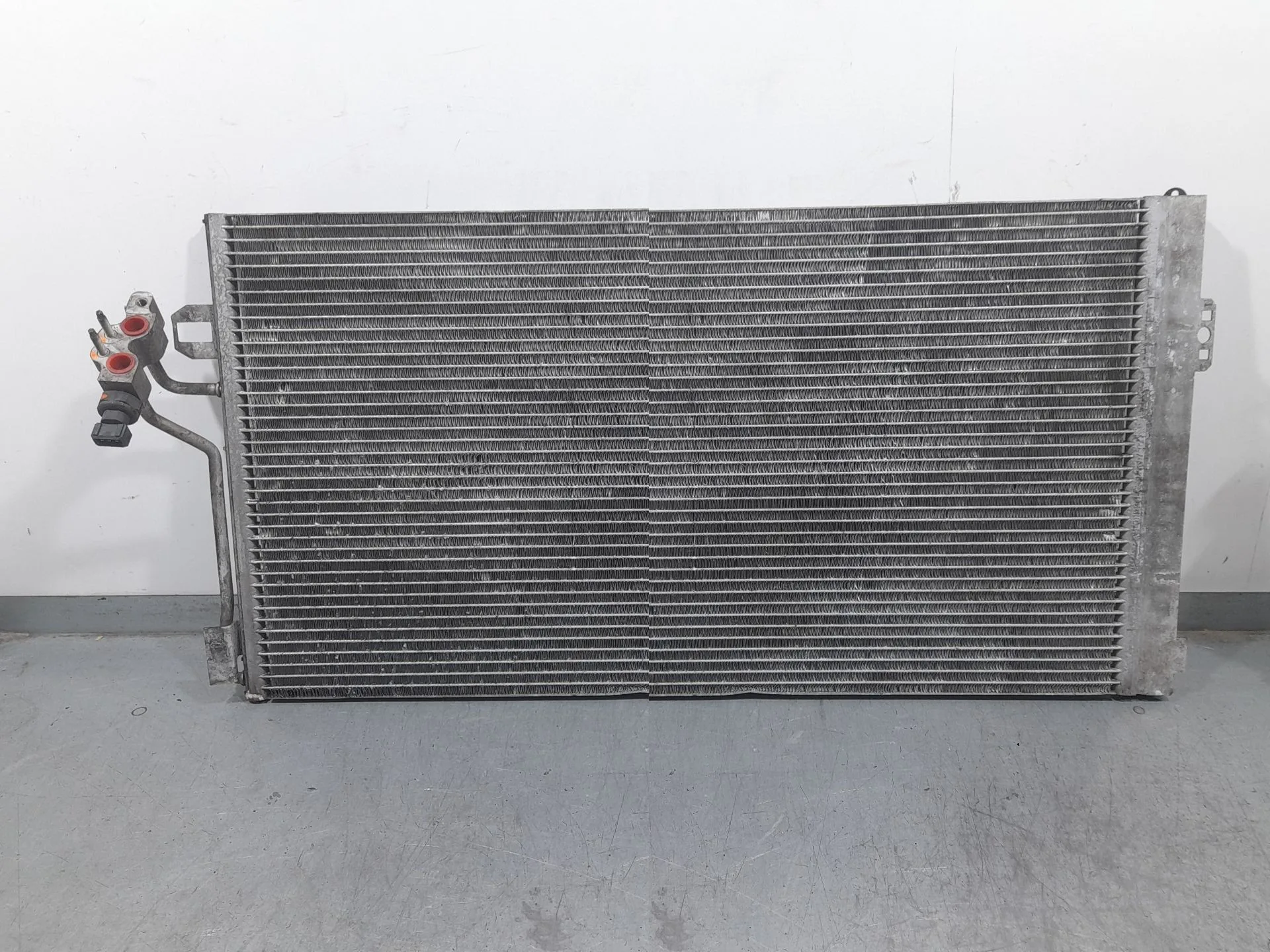 Condensador / Radiador Aire Acondicionado para Mercedes-Benz Vito / Mixto Furgoneta (W639)
