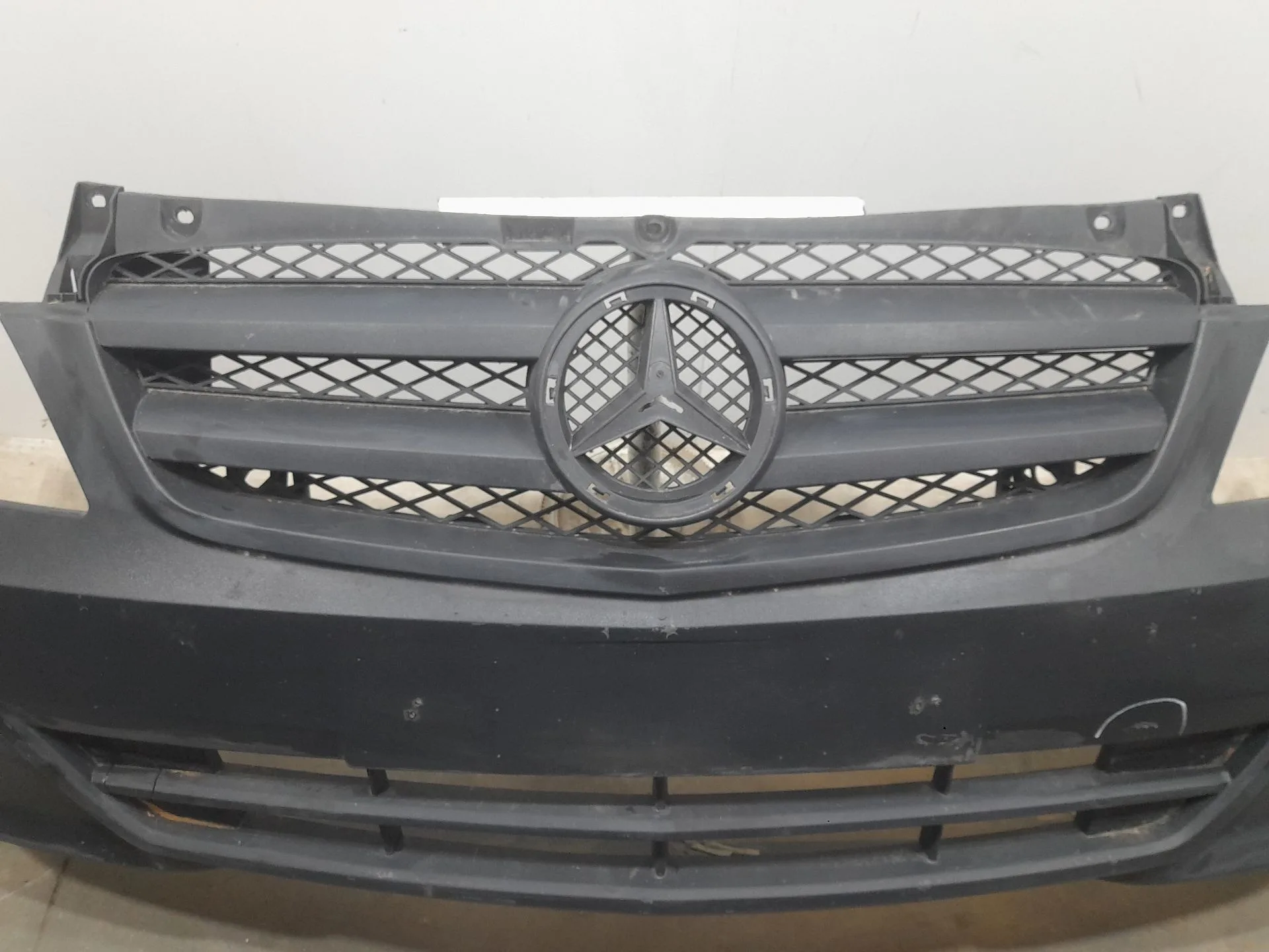 Paragolpes Delantero para Mercedes-Benz Vito / Mixto Furgoneta (W639)