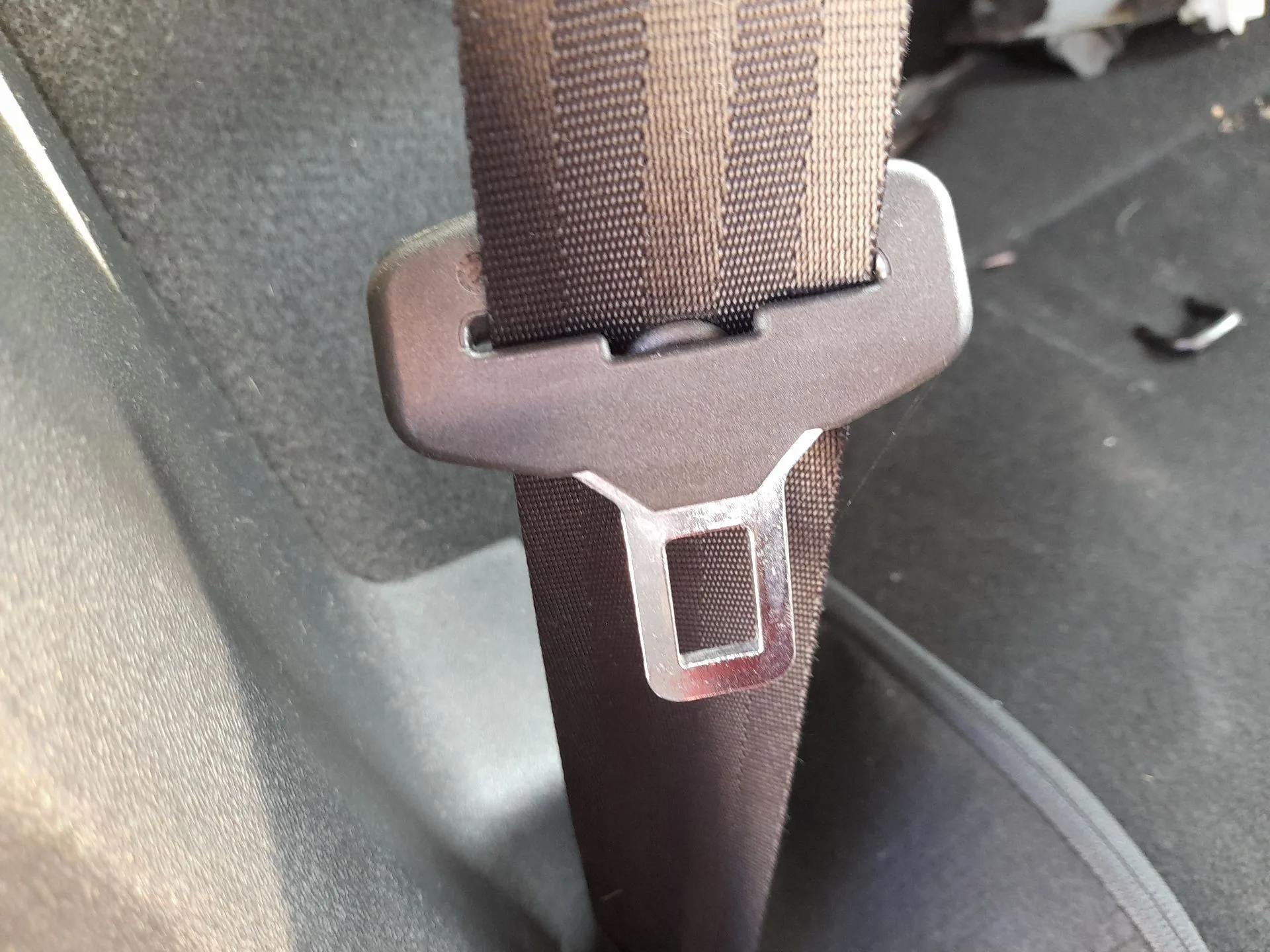 Cinturon Seguridad Trasero Derecho para Peugeot 208 I (Ca_, Cc_)