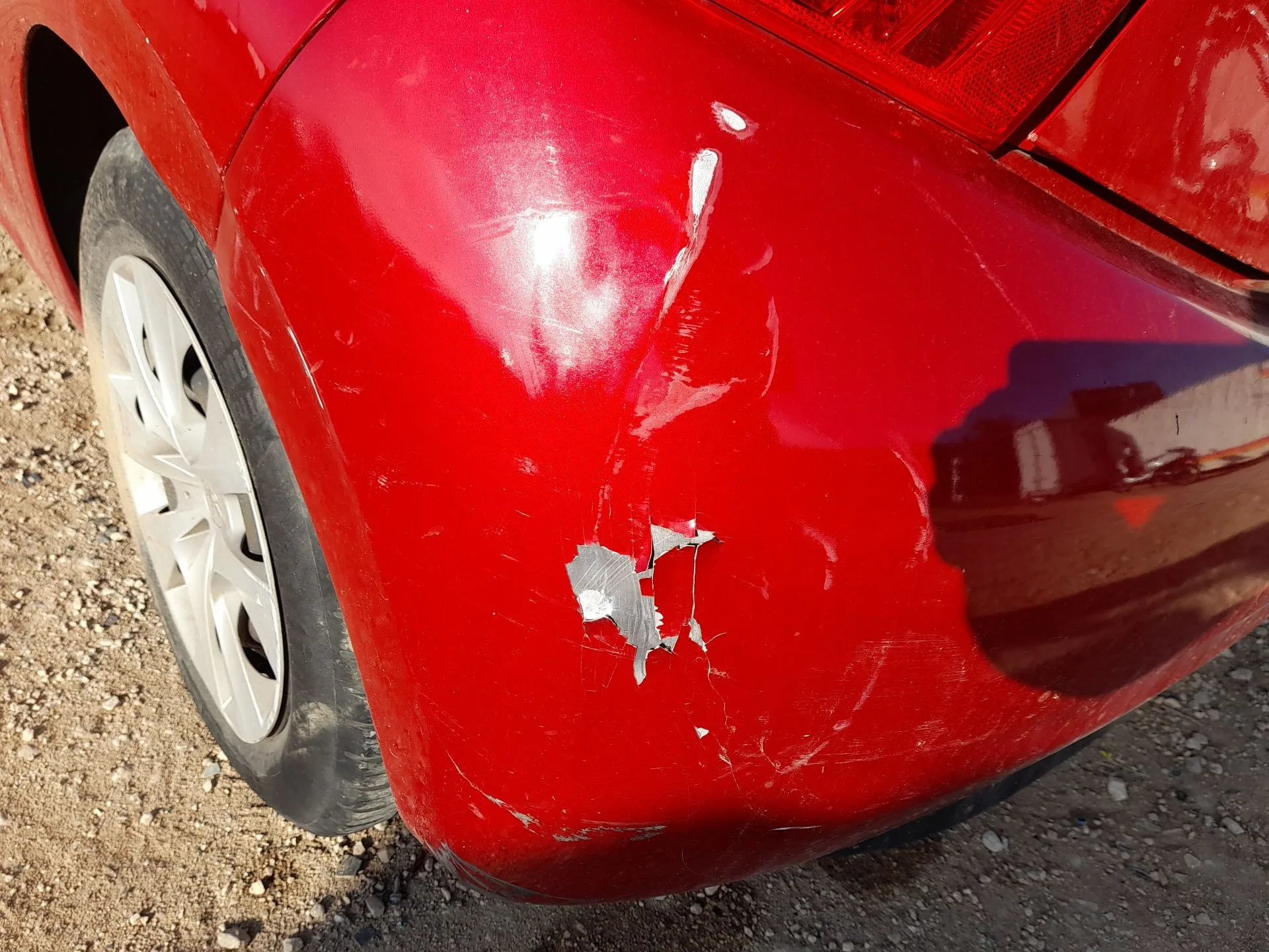 Paragolpes Trasero para Peugeot 208 I (Ca_, Cc_)