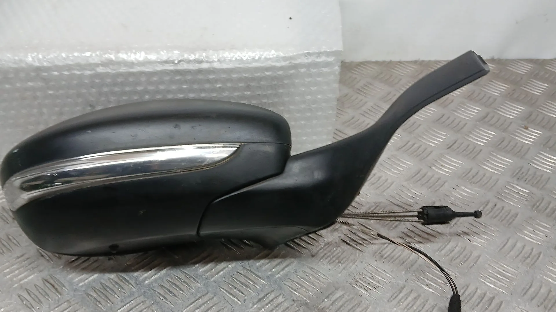 Retrovisor Derecho para Peugeot 208 I (Ca_, Cc_)