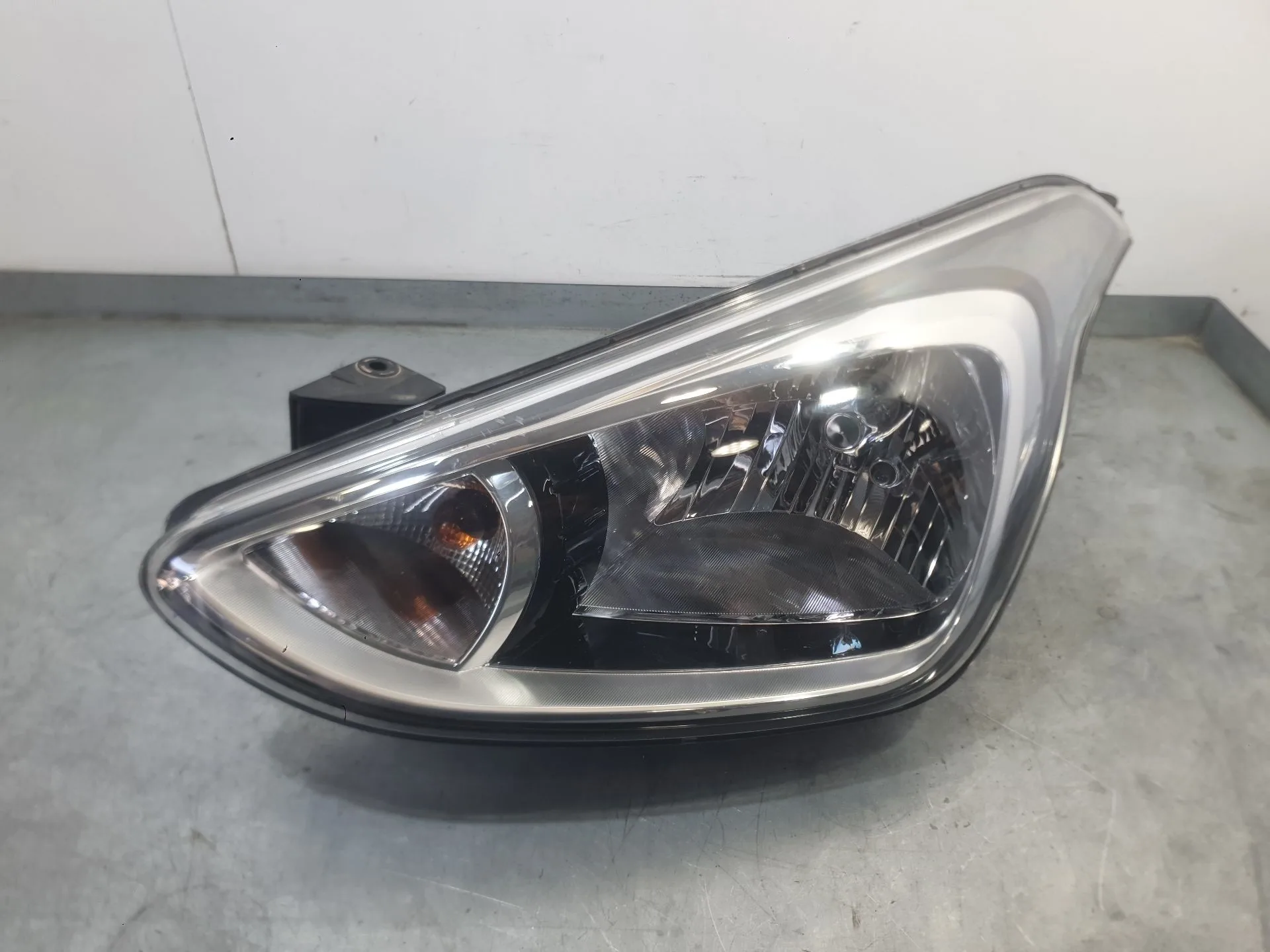 Faro Izquierdo para Hyundai I10 Ii (Ba, Ia)