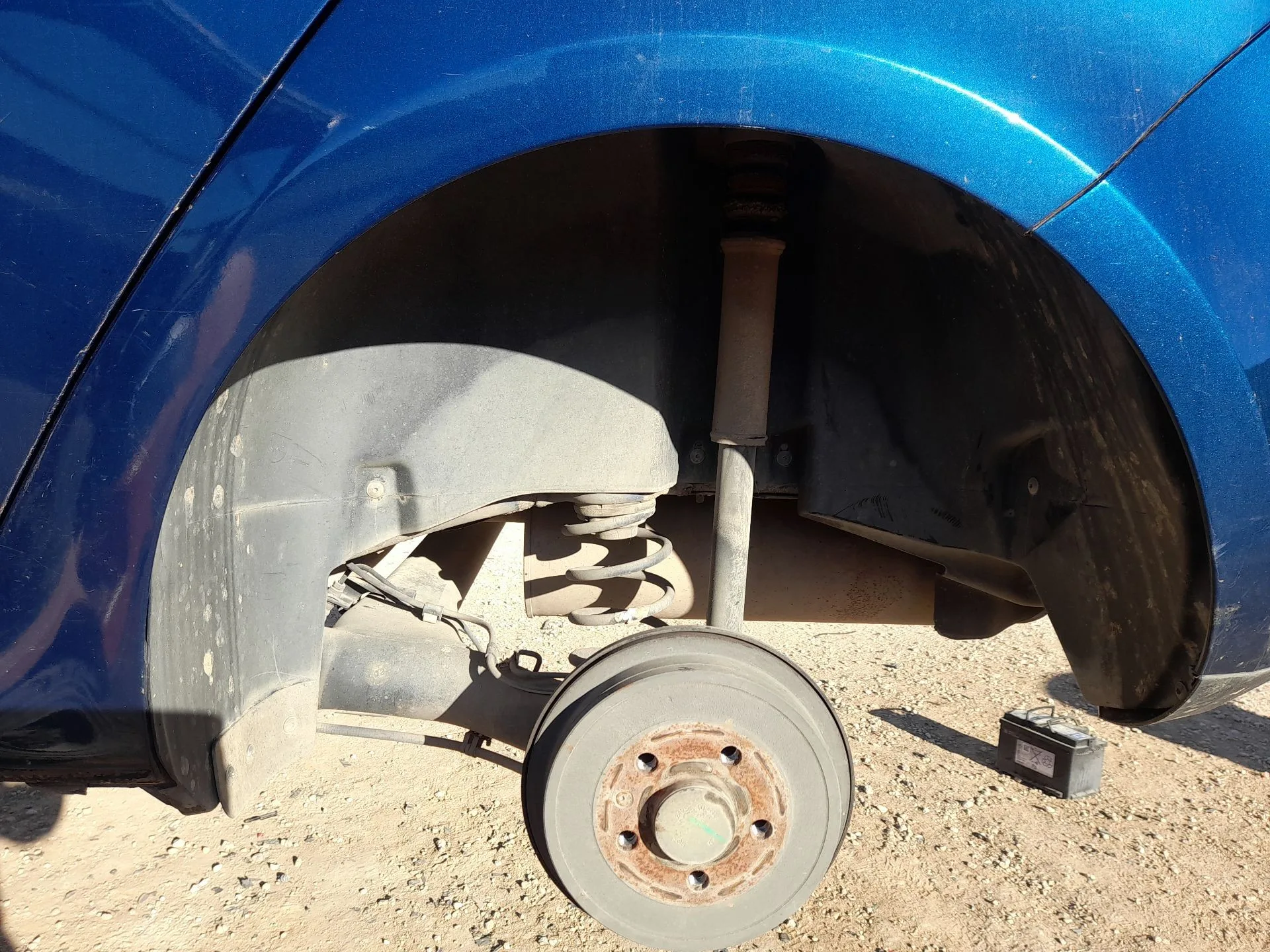 Plastico Pase Rueda Tras. Izq. para Seat Ibiza Iv (6J5, 6P1)