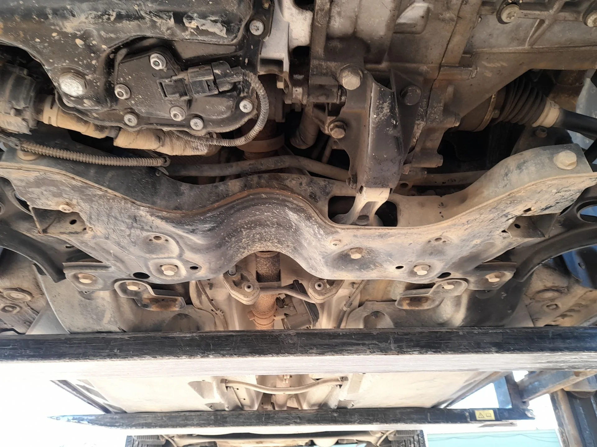 Puente Delantero para Seat Ibiza Iv (6J5, 6P1)