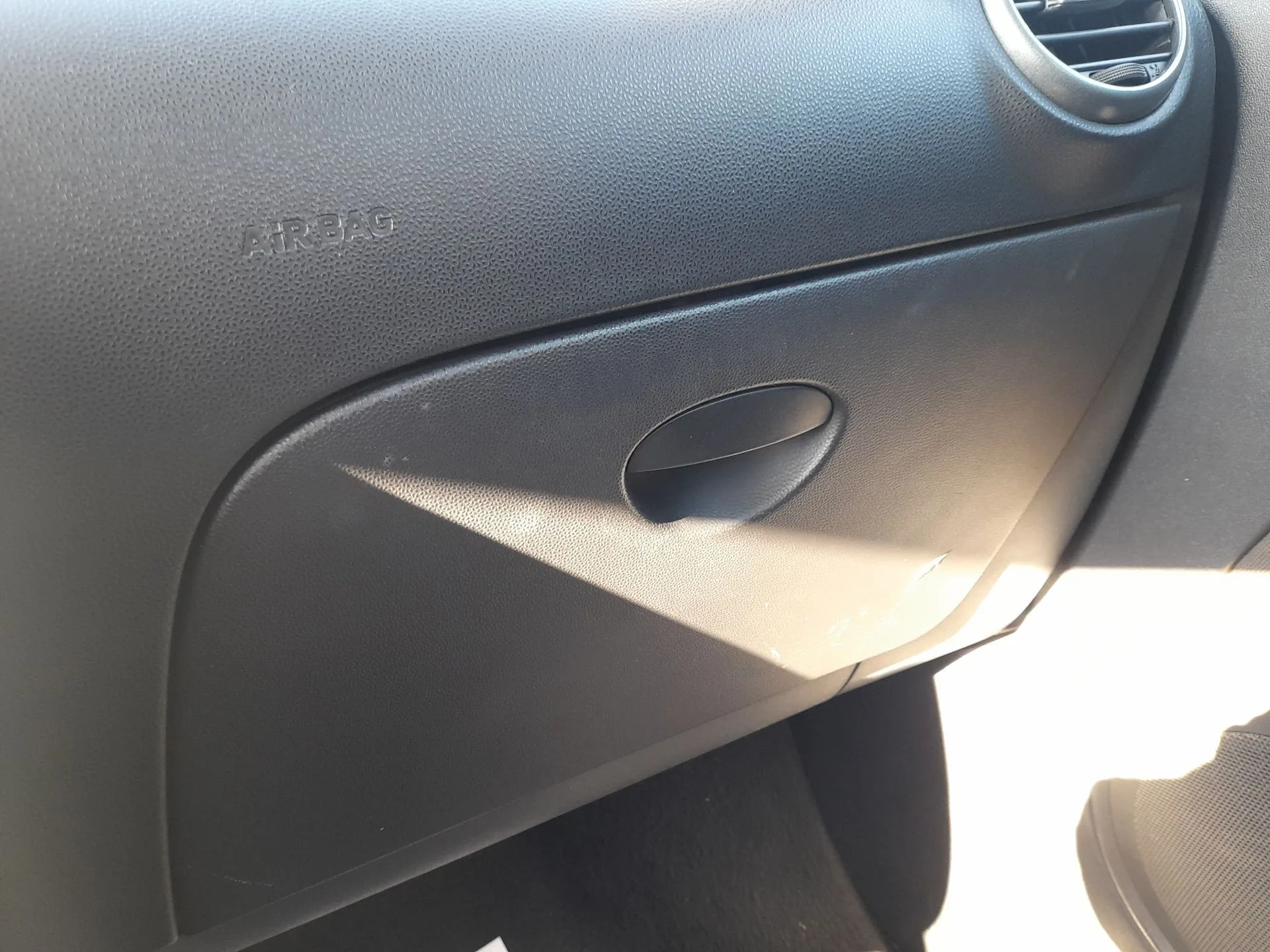 Guantera para Seat Leon (1P1)