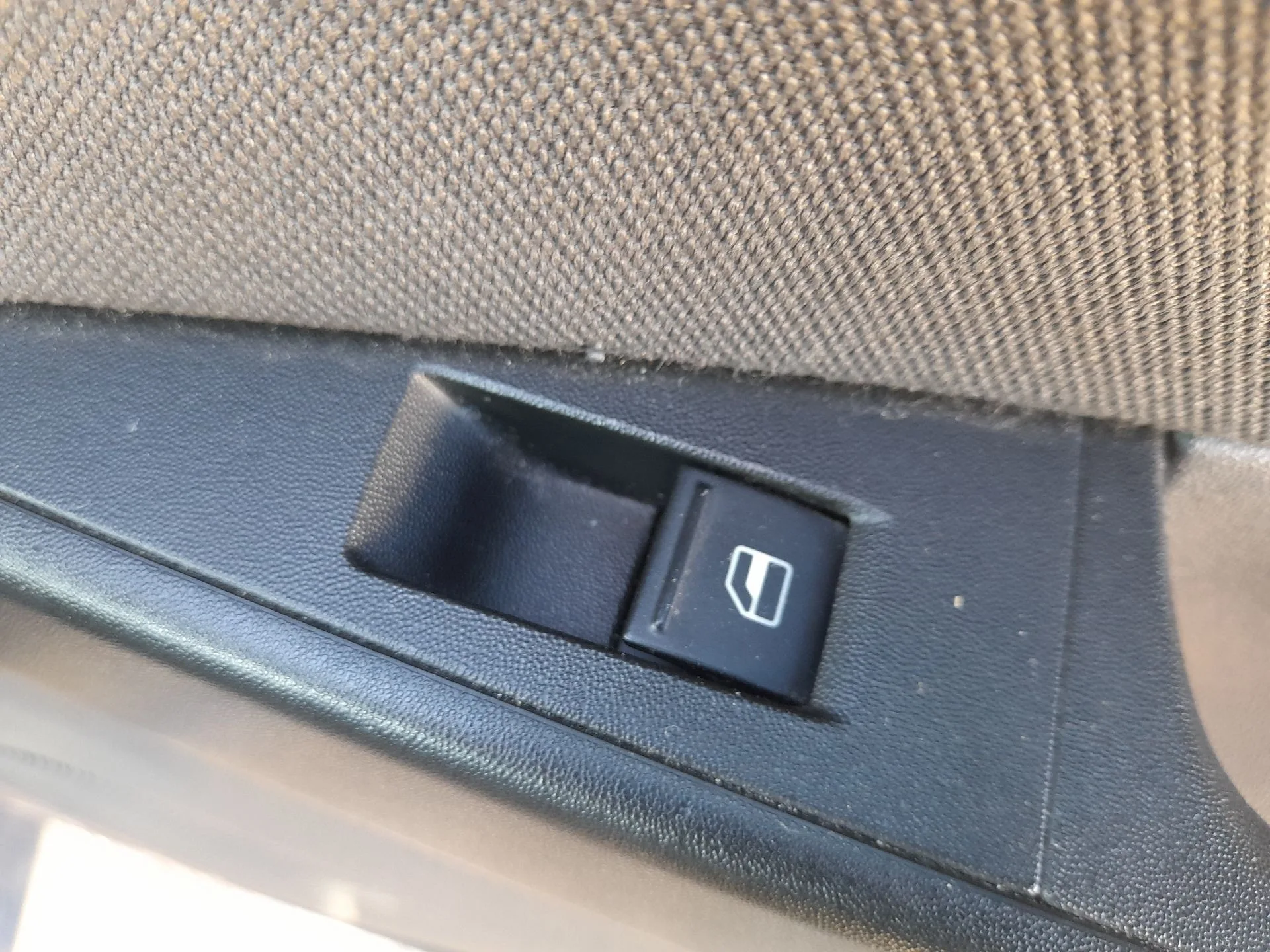 Mando Elevalunas Trasero Derecho para Seat Leon (1P1)