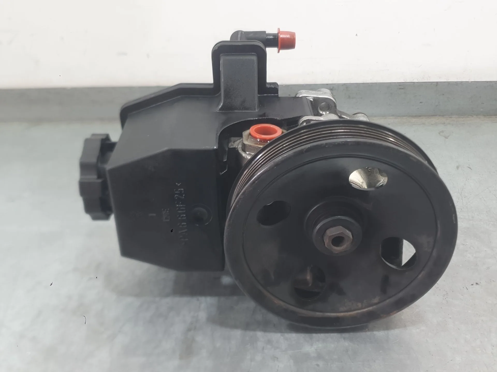 Bomba Direccion para Mercedes-Benz Slk (R170)