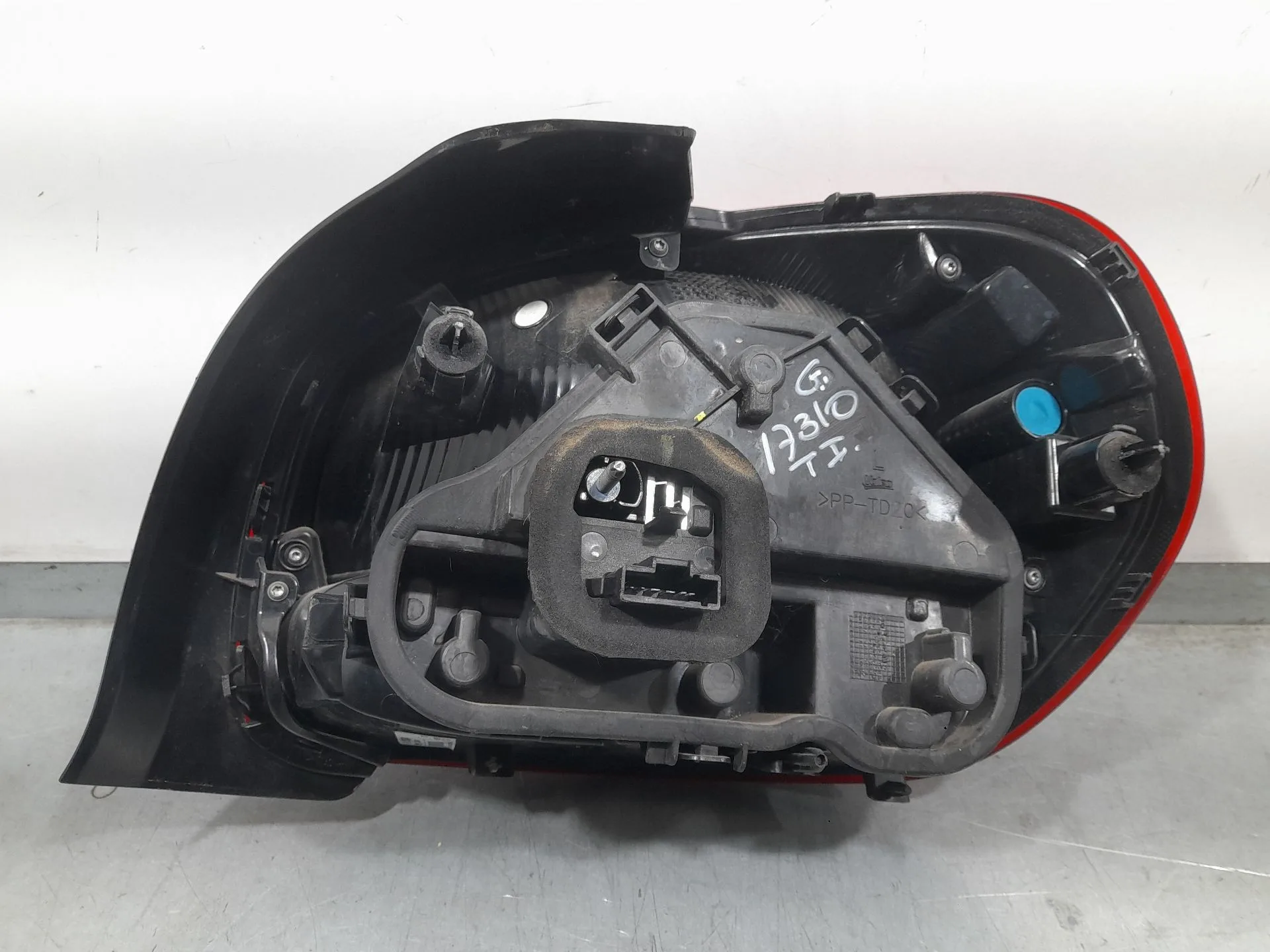 Piloto Trasero Izquierdo para Citroën C3 Iii (Sx)