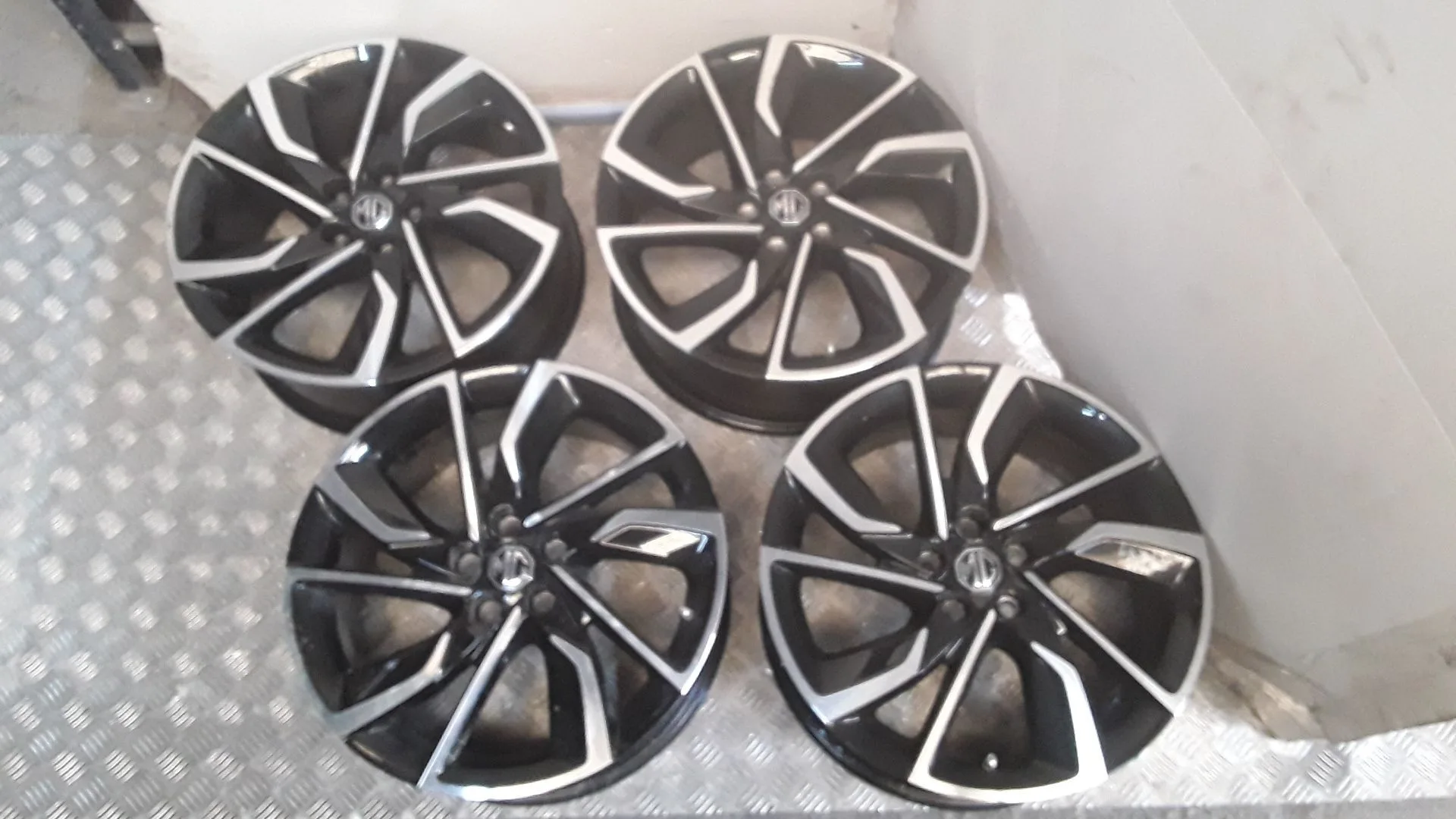 Juego Llantas Aluminio para Mg Zs Suv (Azs1)