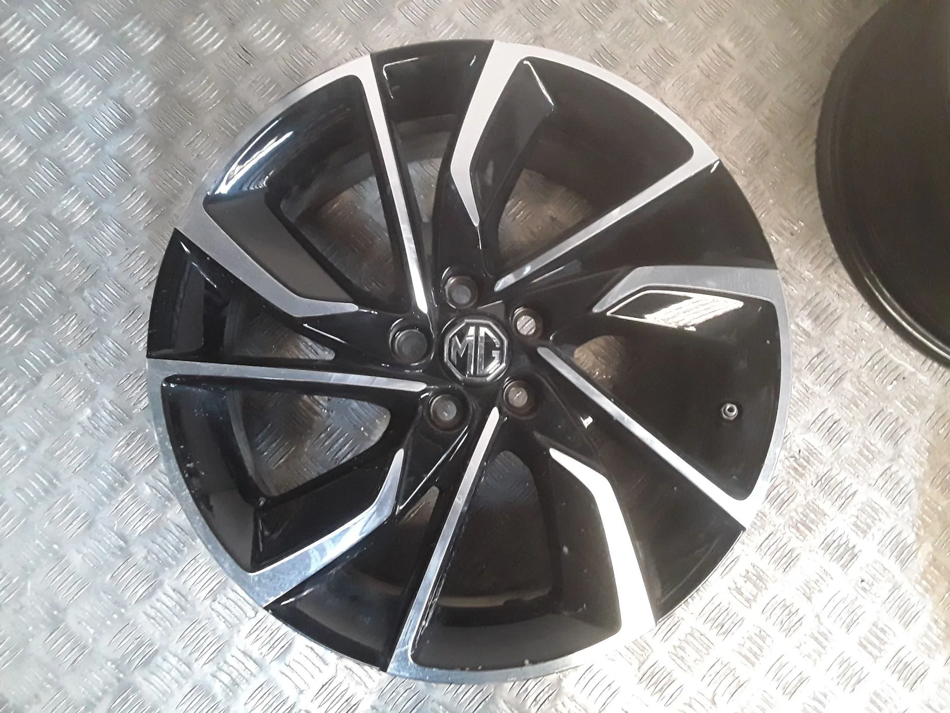 Juego Llantas Aluminio para Mg Zs Suv (Azs1)