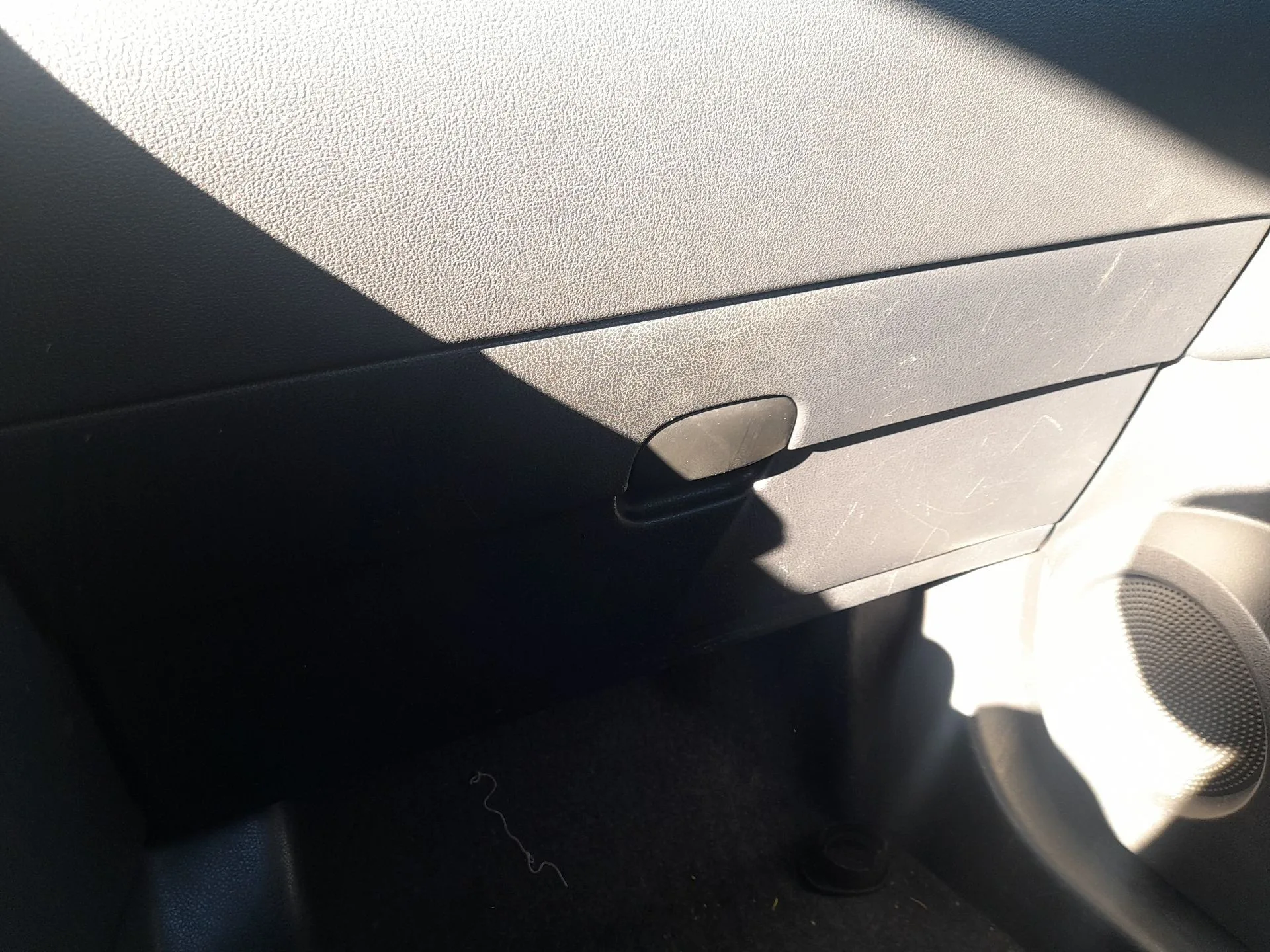 Guantera para Nissan Qashqai I (J10, Nj10)