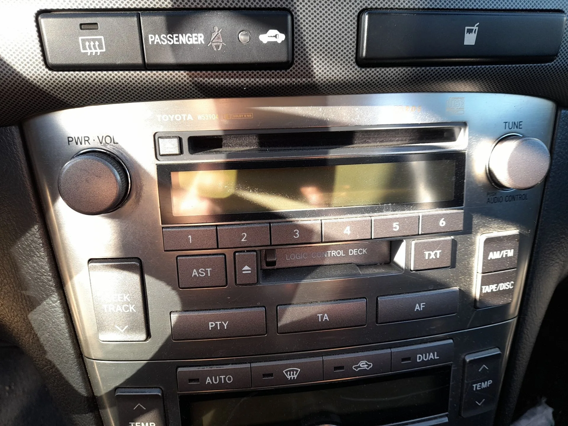 Sistema Audio / Radio Cd para Toyota Avensis (_T25_)