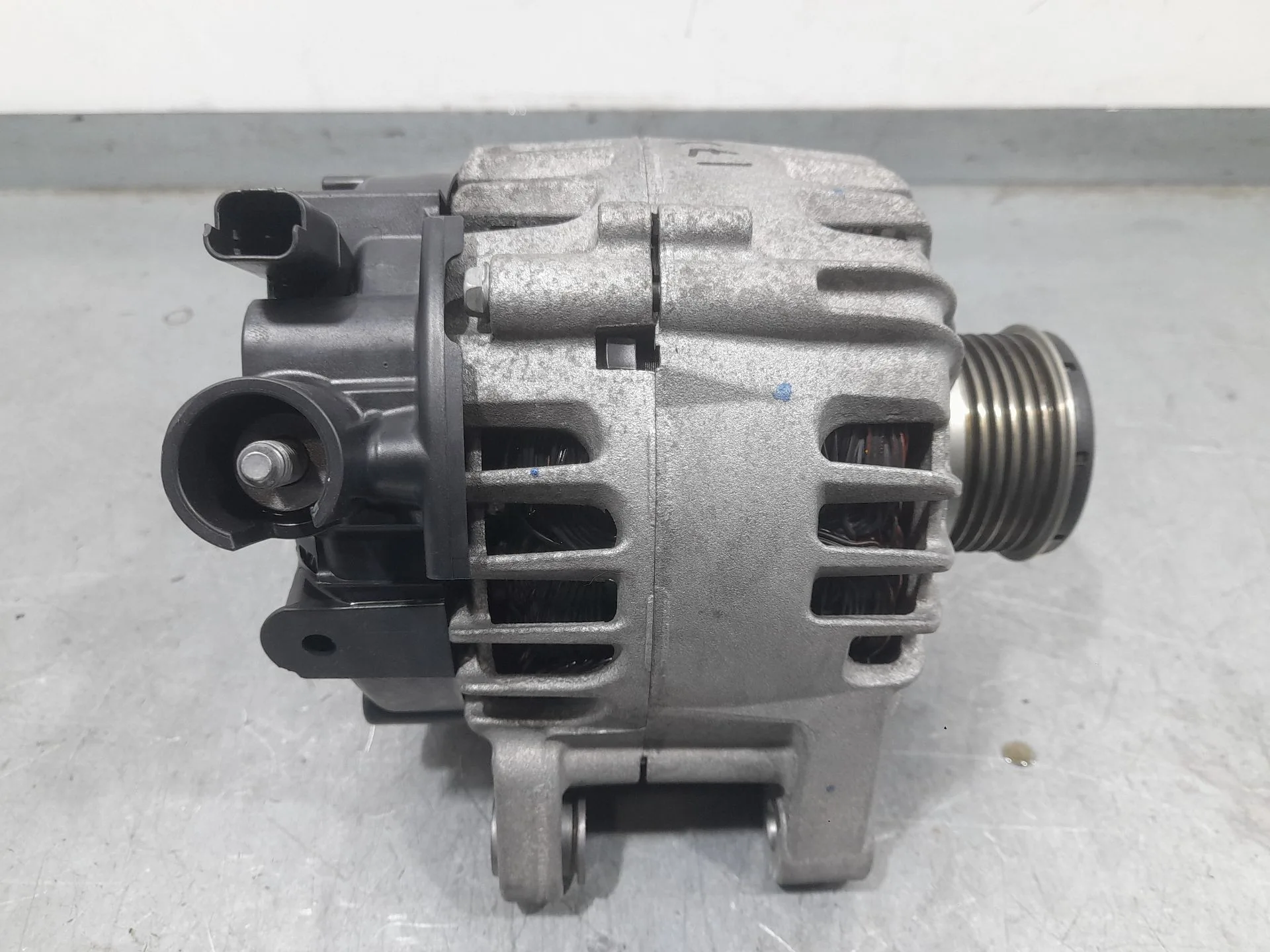 Alternador para Peugeot 2008 Ii (Ud_, Us_, Uy_, Uj_, Ur_, Uc_)