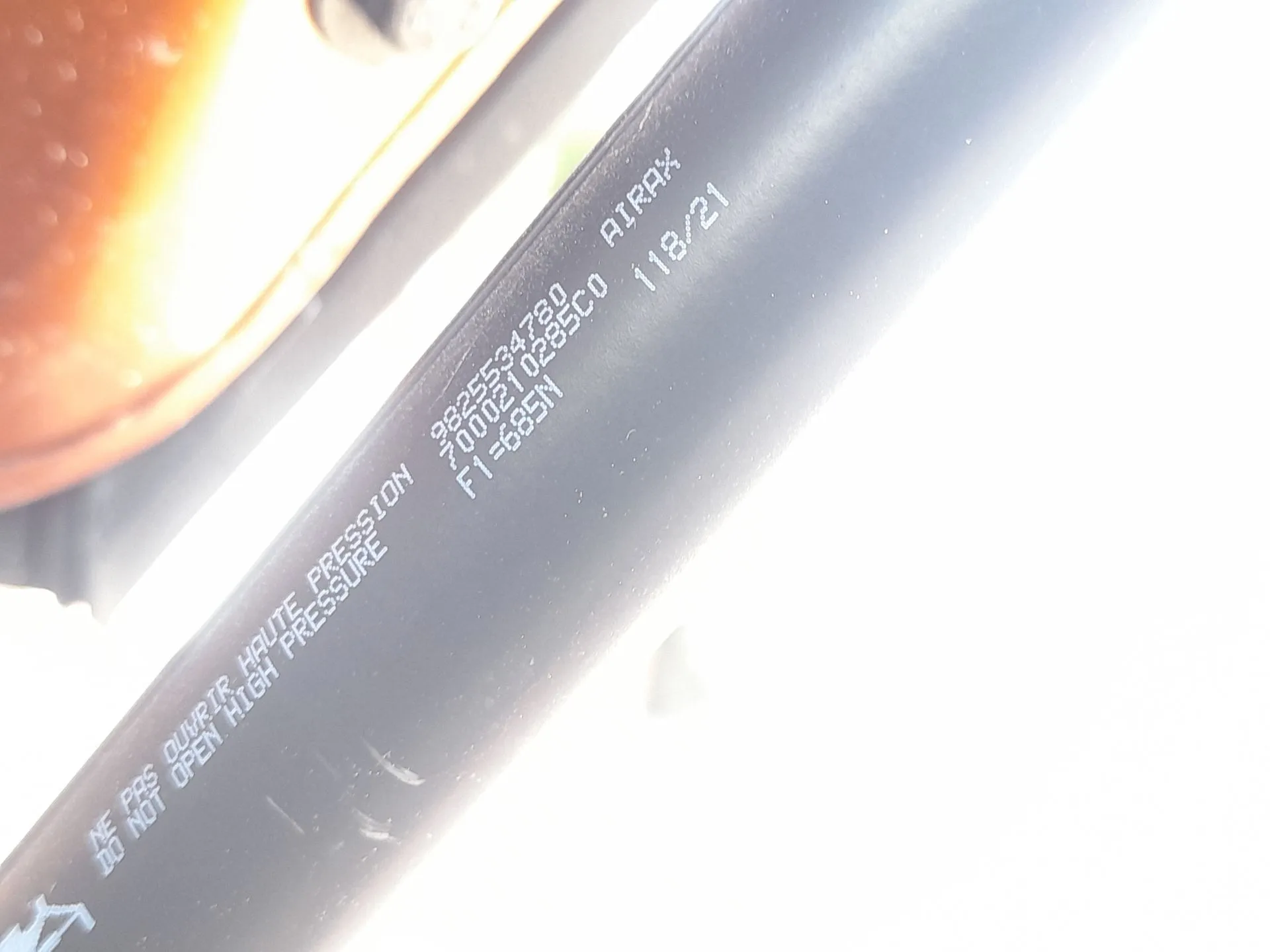 Amortiguadores Maletero / Porton para Peugeot 2008 Ii (Ud_, Us_, Uy_, Uj_, Ur_, Uc_)