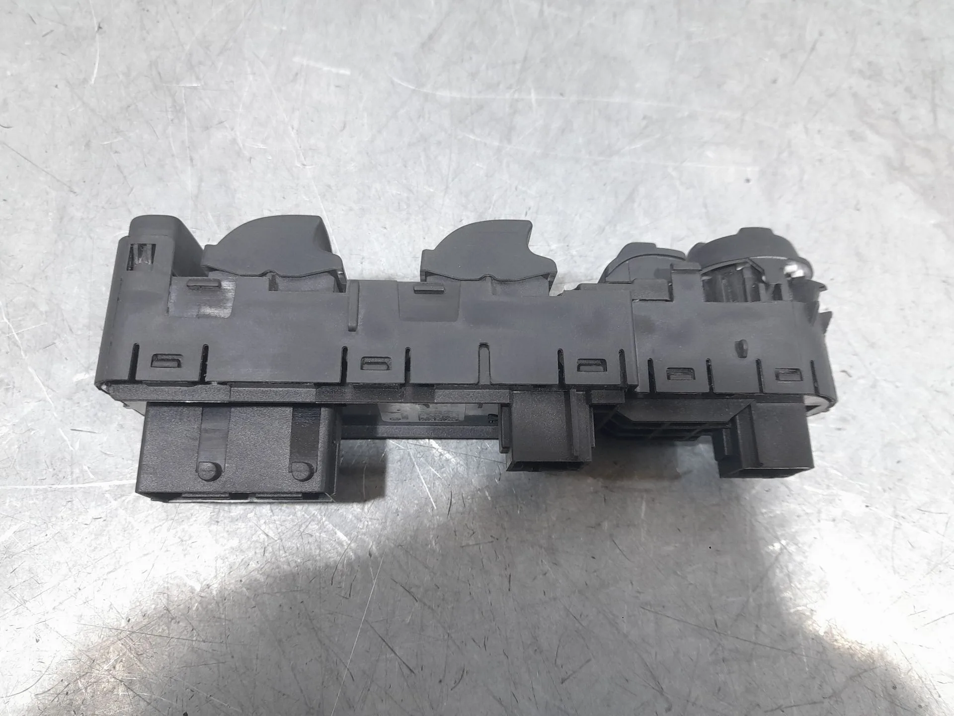 Mando Elevalunas Delantero Izquierdo para Peugeot 2008 Ii (Ud_, Us_, Uy_, Uj_, Ur_, Uc_)