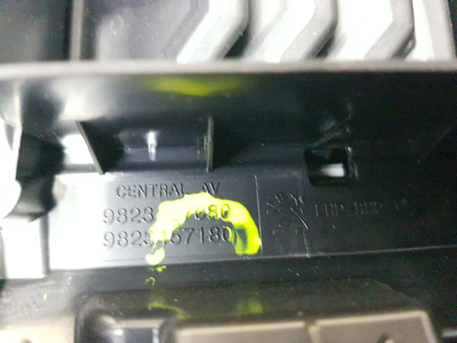 Mando Multifuncion para Peugeot 2008 Ii (Ud_, Us_, Uy_, Uj_, Ur_, Uc_)