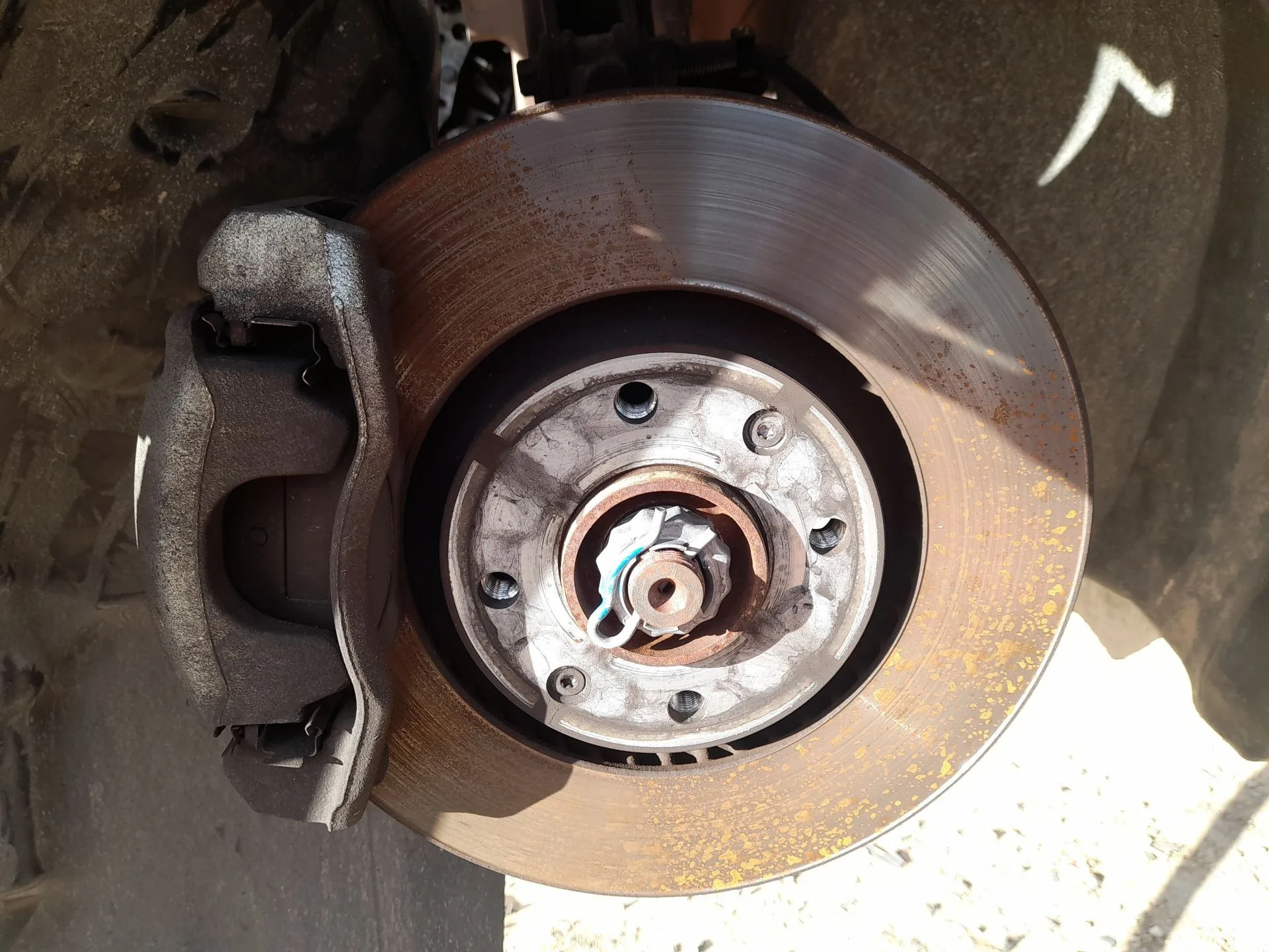 Mangueta Delantera Izquierda para Peugeot 2008 Ii (Ud_, Us_, Uy_, Uj_, Ur_, Uc_)