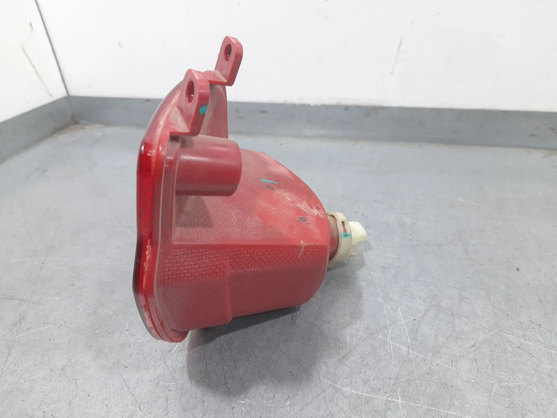 Piloto Trasero Izquierdo Paragolpes para Peugeot 2008 Ii (Ud_, Us_, Uy_, Uj_, Ur_, Uc_)