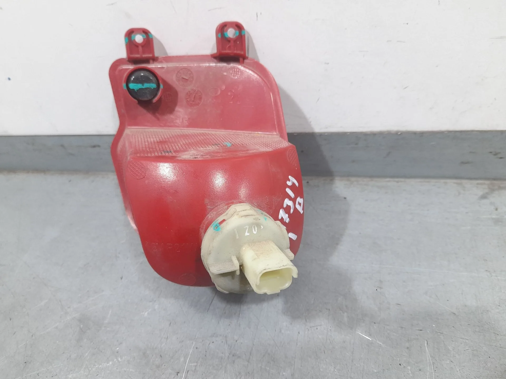 Piloto Trasero Izquierdo Paragolpes para Peugeot 2008 Ii (Ud_, Us_, Uy_, Uj_, Ur_, Uc_)