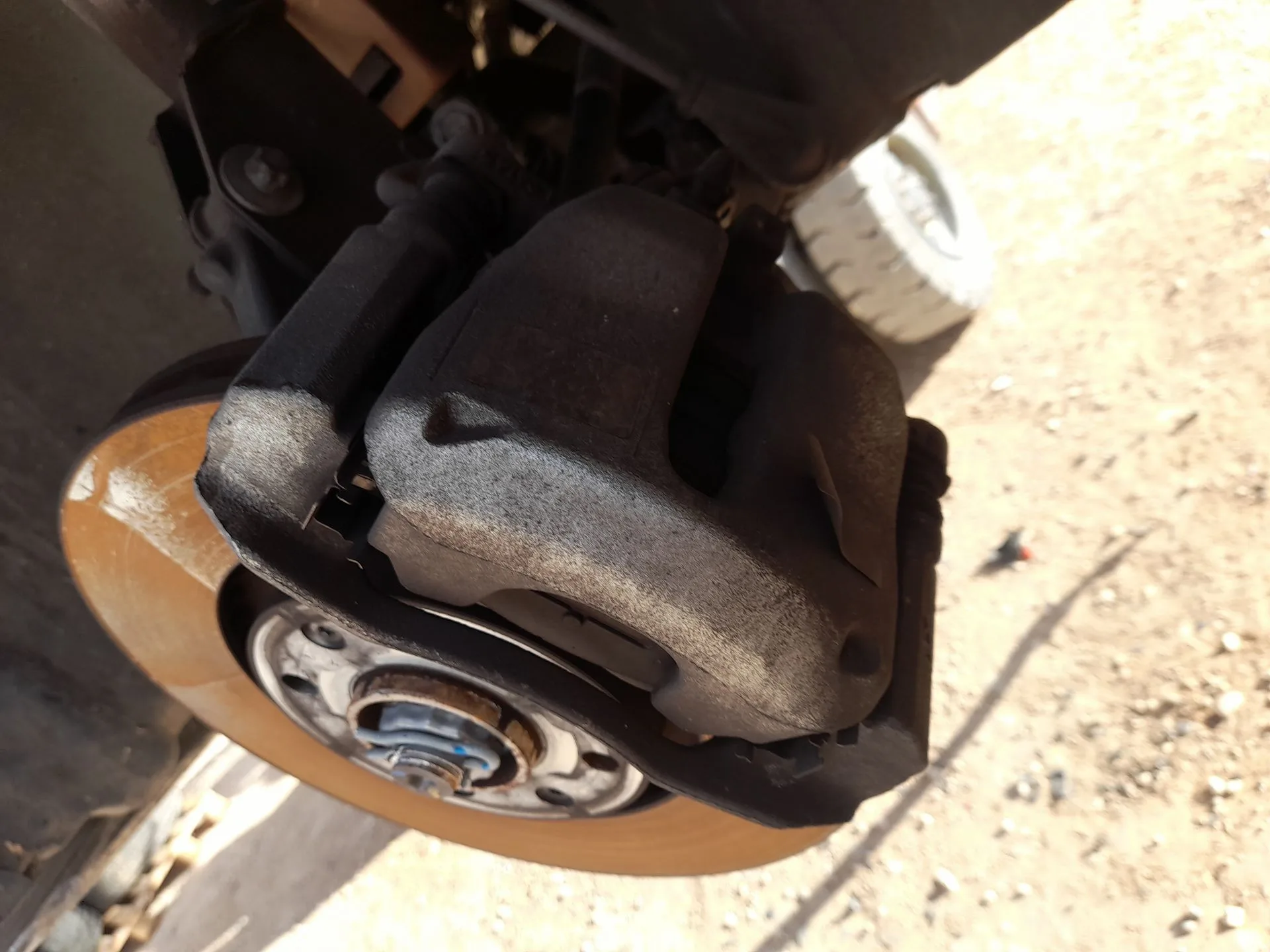 Pinza Freno Delantera Derecha para Peugeot 2008 Ii (Ud_, Us_, Uy_, Uj_, Ur_, Uc_)