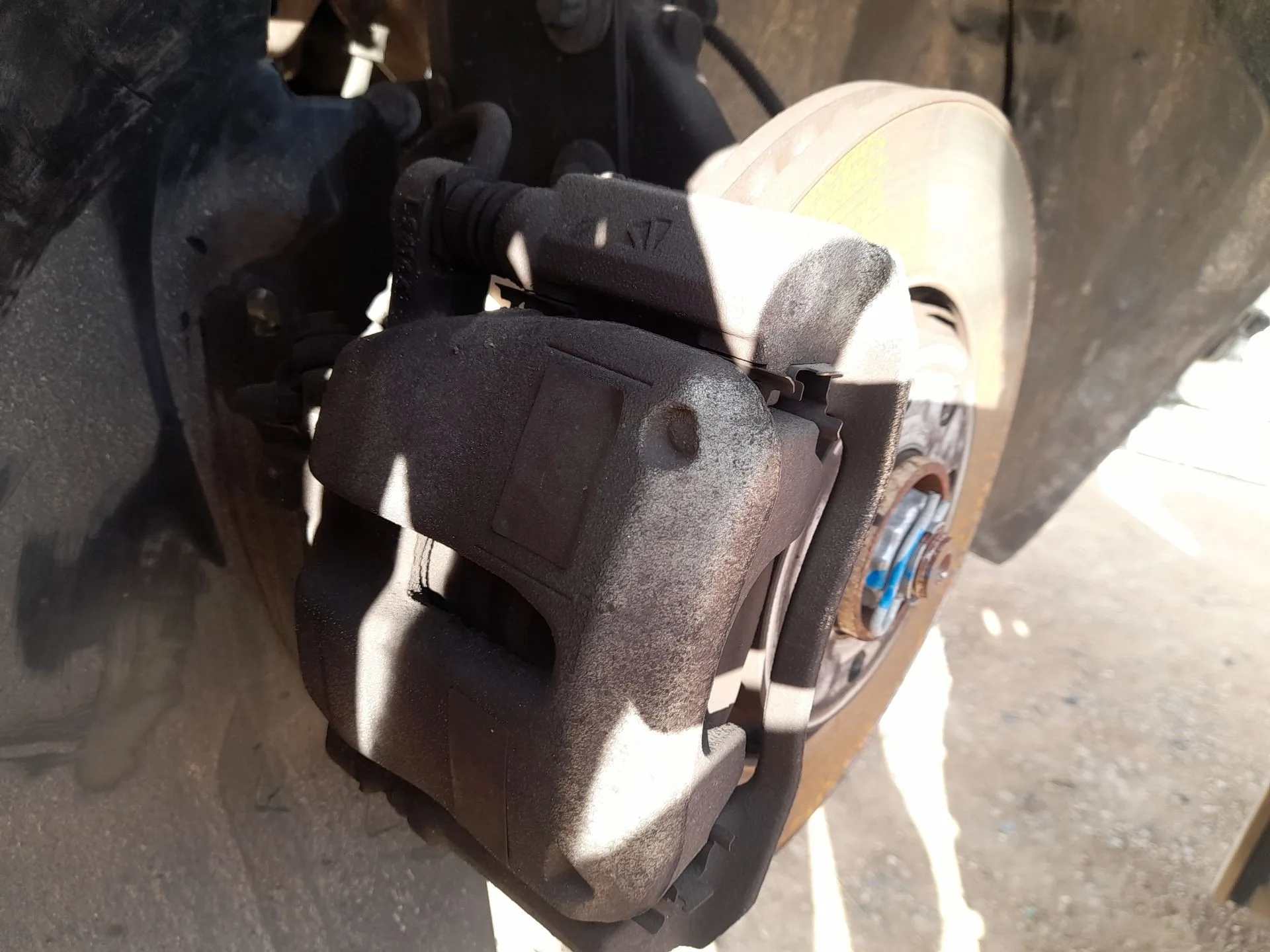 Pinza Freno Delantera Izquierda para Peugeot 2008 Ii (Ud_, Us_, Uy_, Uj_, Ur_, Uc_)