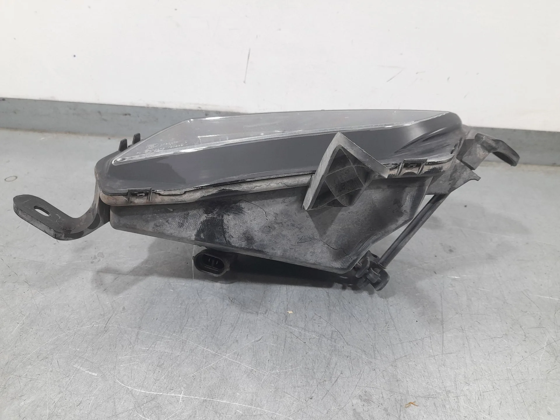 Faro Antiniebla Derecho para Opel Astra K Sports Tourer (B16)
