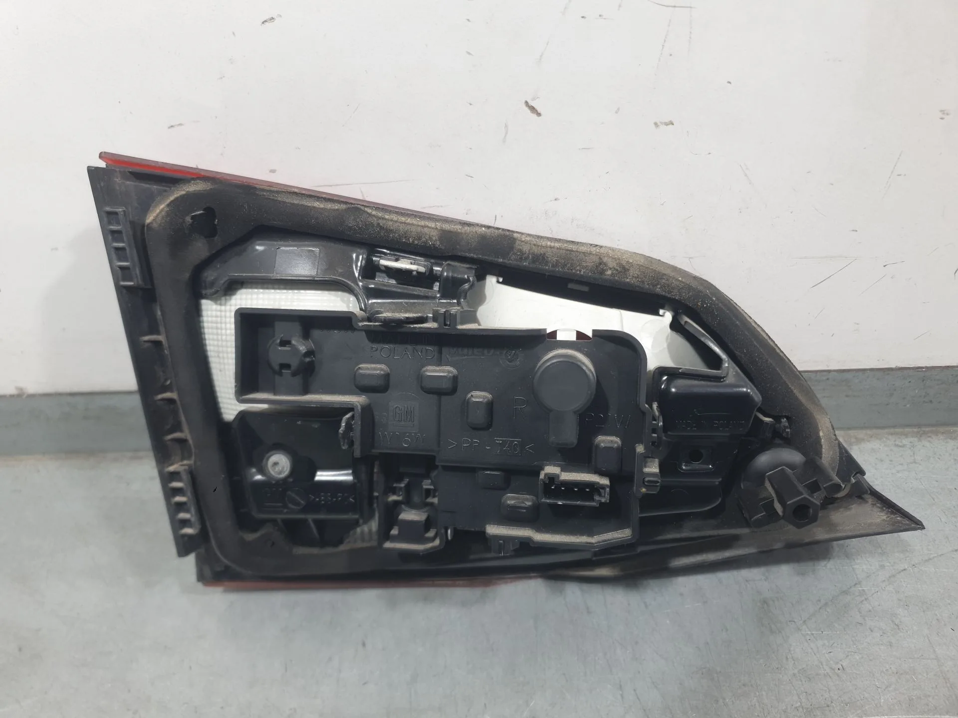 Piloto Trasero Derecho Interior para Opel Astra K Sports Tourer (B16)