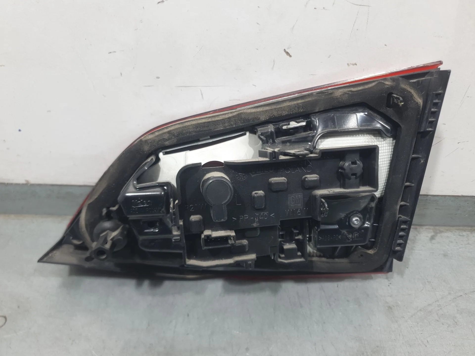Piloto Trasero Izquierdo Interior para Opel Astra K Sports Tourer (B16)