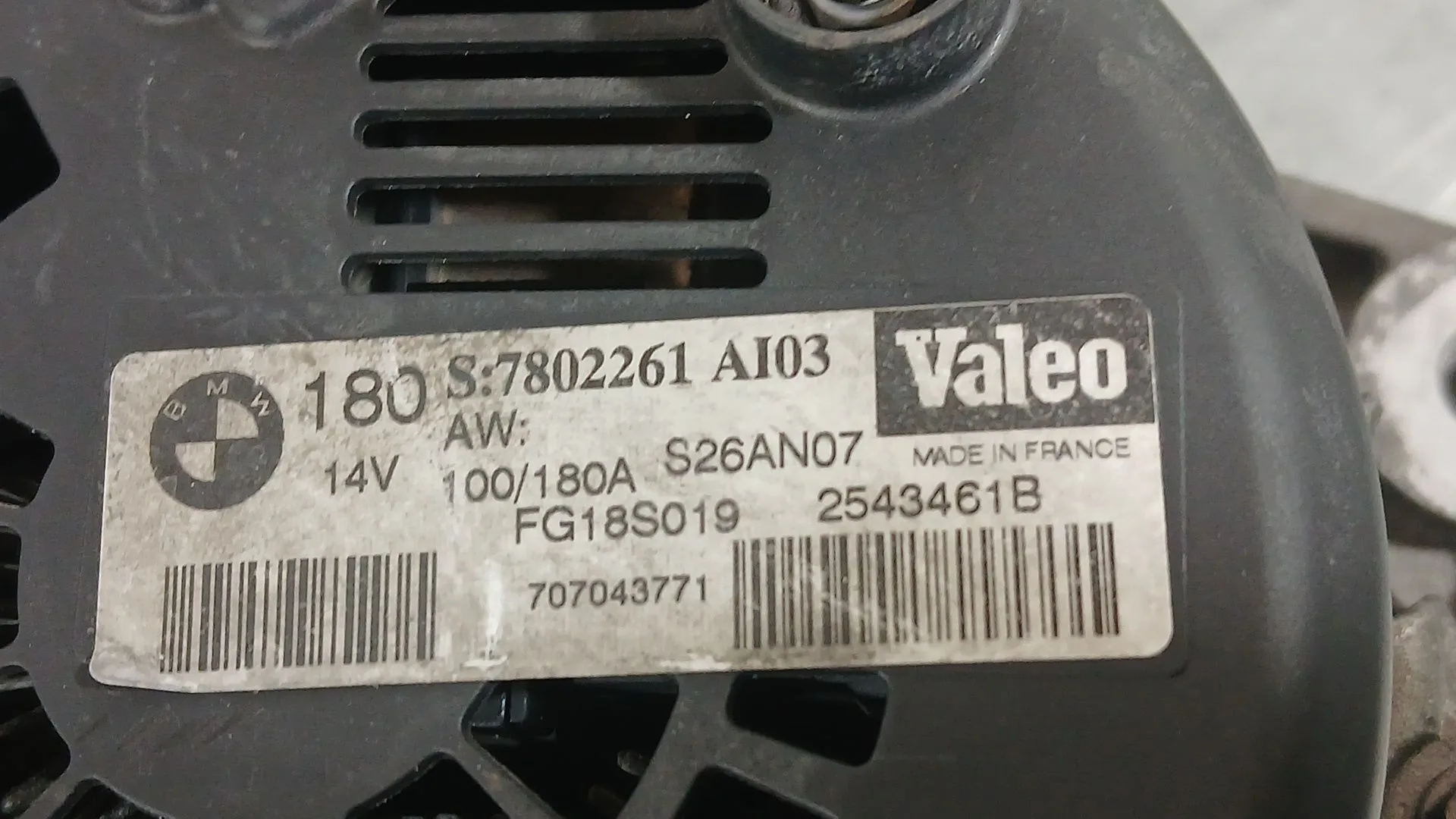 Alternador para Bmw 1 (E81)