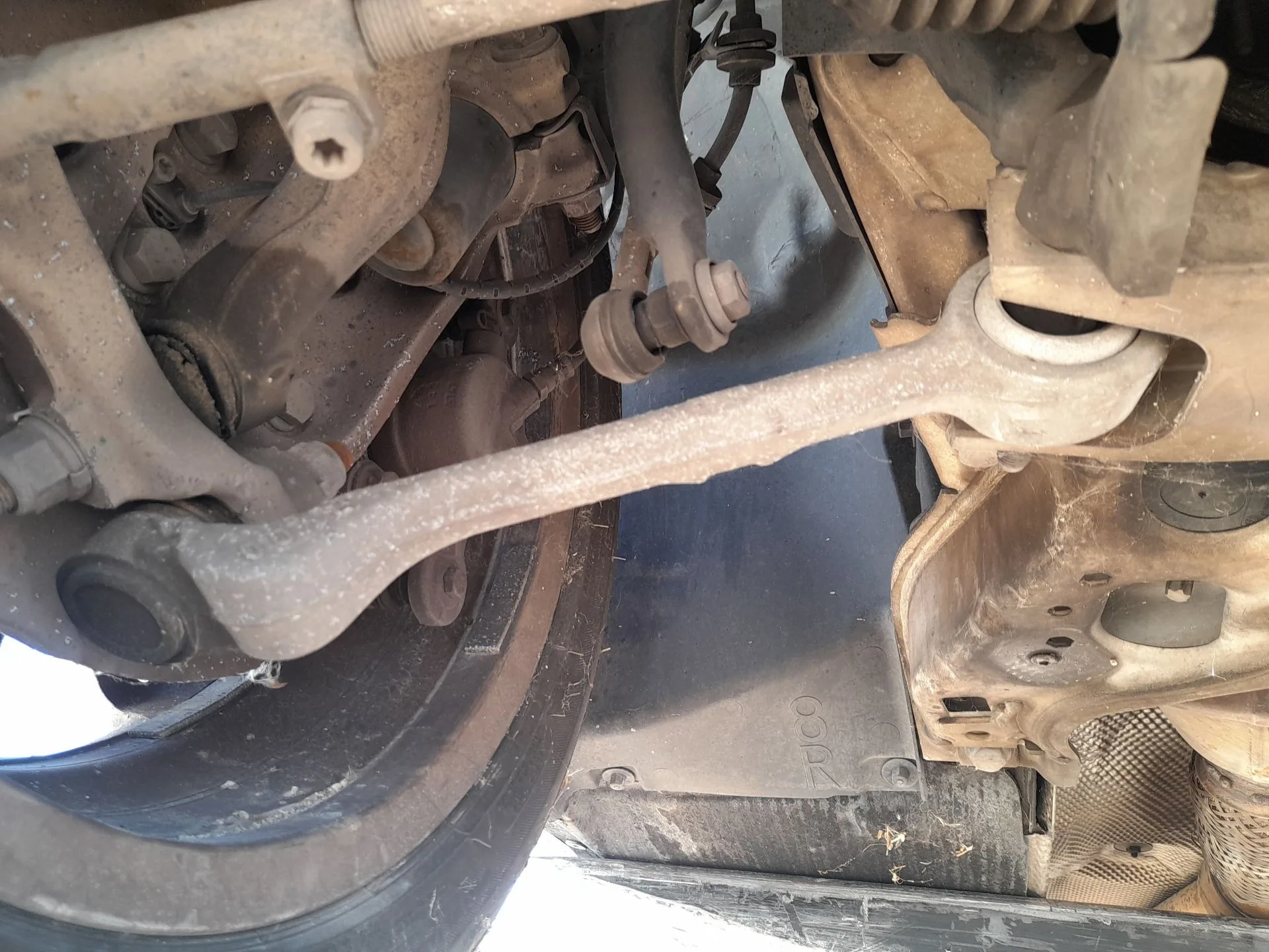 Brazo Suspension Inferior Delantero Derecho para Bmw 1 (E81)
