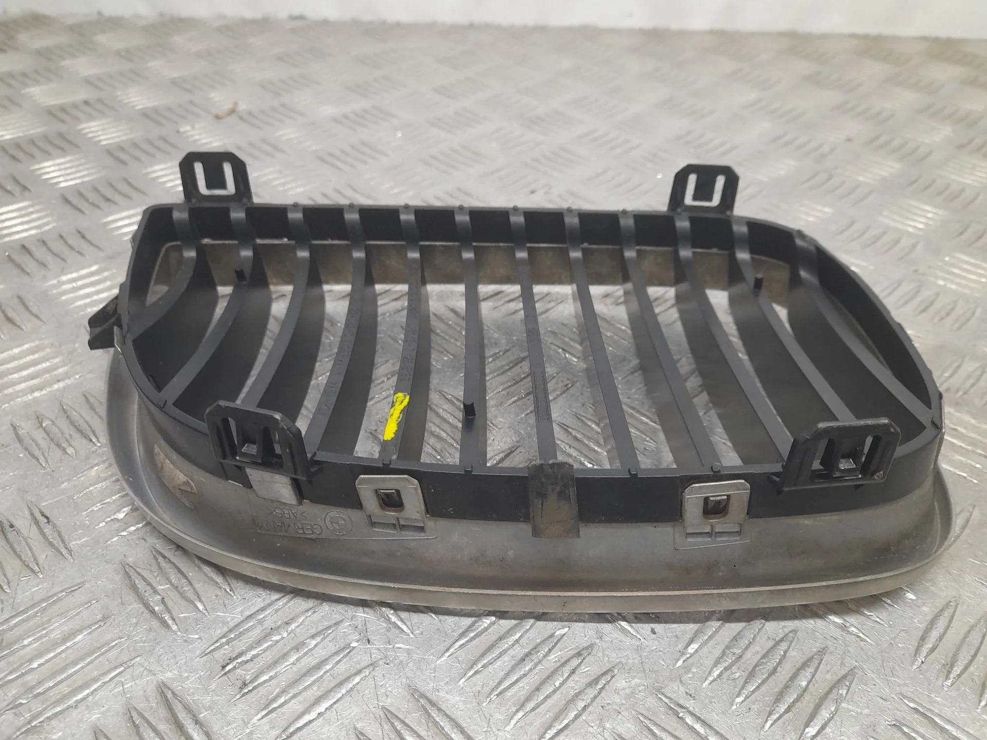 Rejilla Delantera para Bmw 1 (E81)