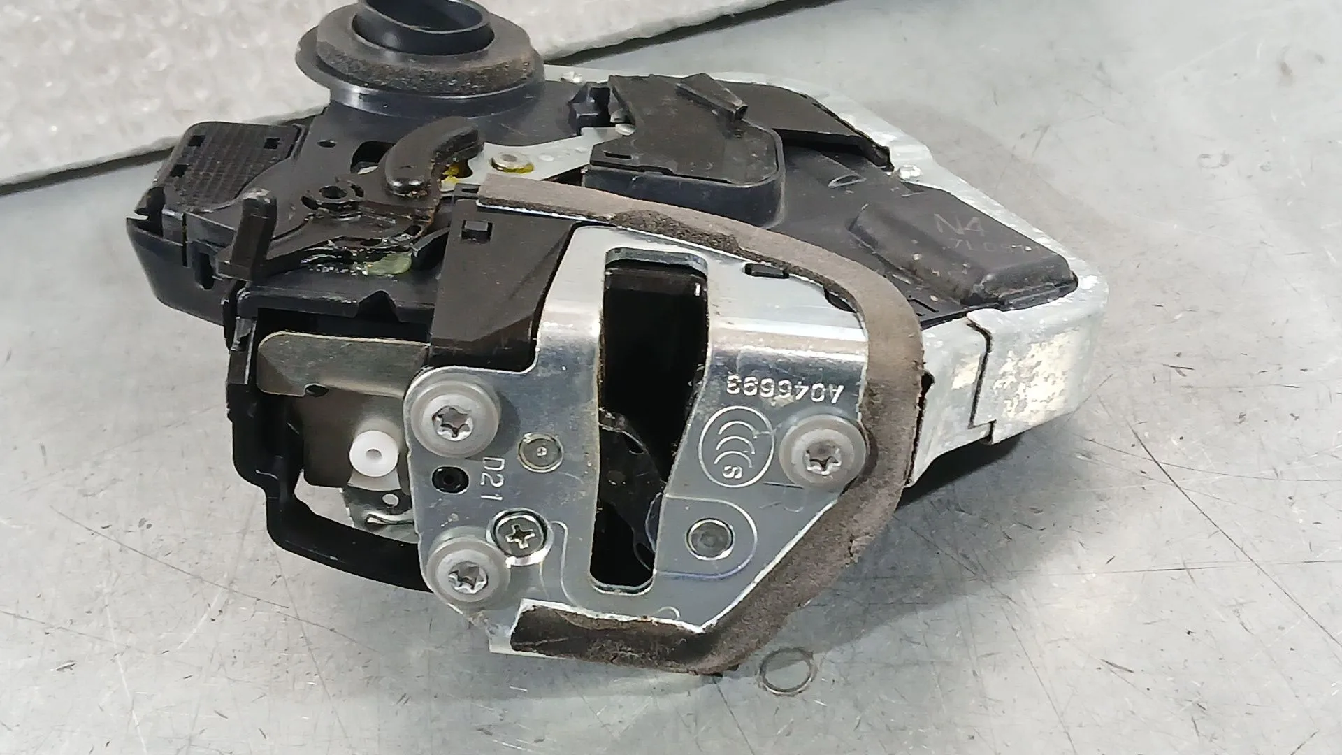 Cerradura Puerta Trasera Derecha para Lexus Nx (_Z1_)