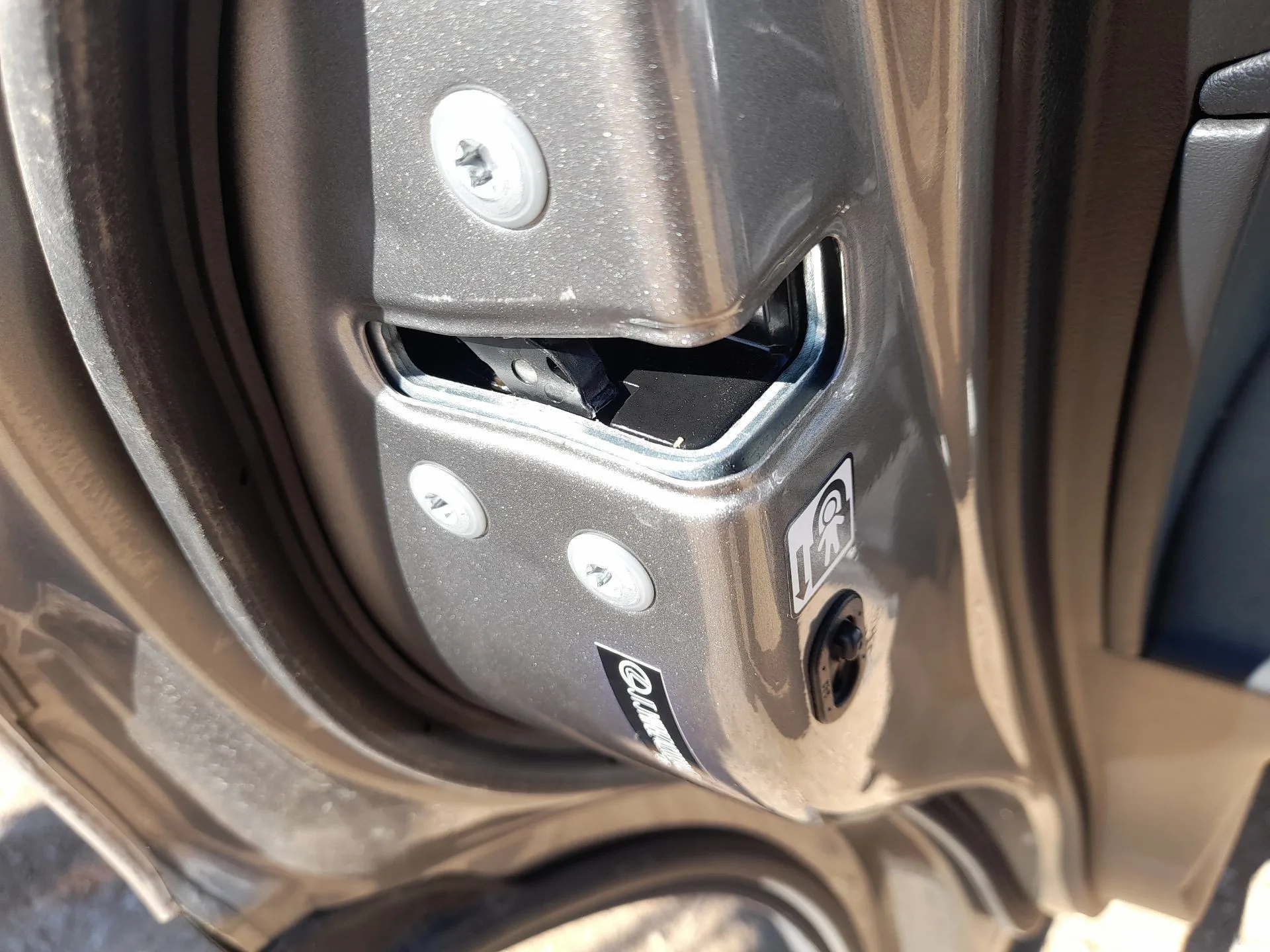 Cerradura Puerta Trasera Izquierda para Lexus Nx (_Z1_)