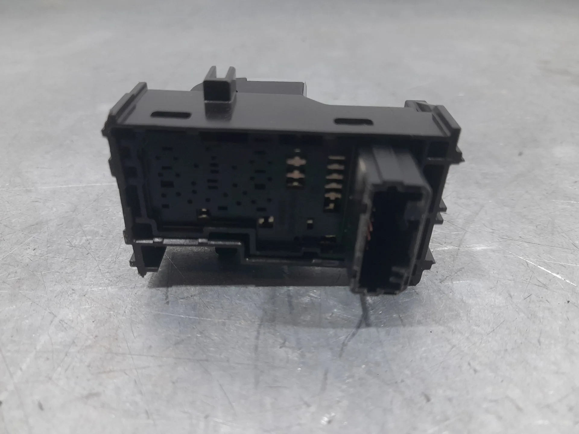 Mando Elevalunas Delantero Derecho para Lexus Nx (_Z1_)