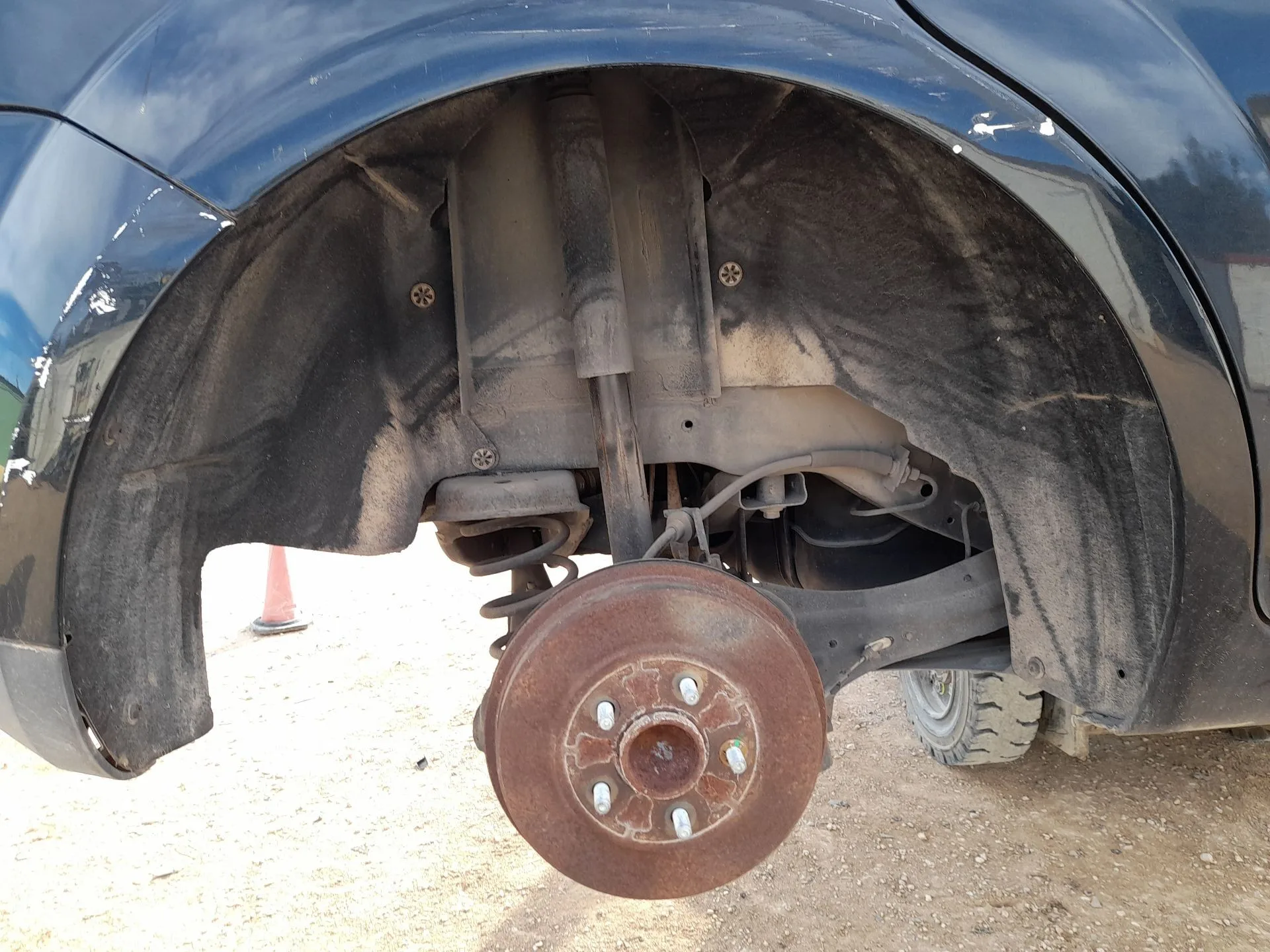 Plastico Pase Rueda Tras. Dch. para Ford Focus Ii (Da_, Hcp, Dp)
