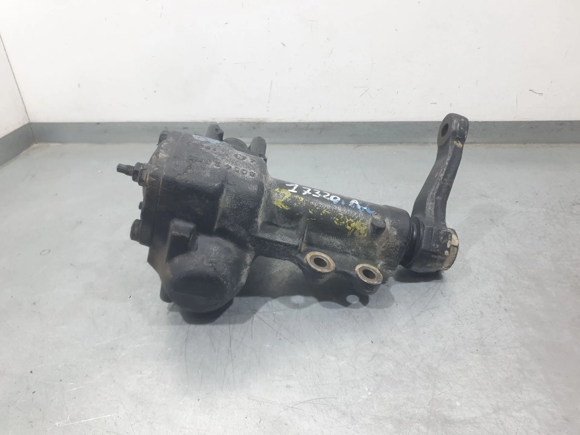 Caja Direccion para Nissan Terrano Ii (R20)