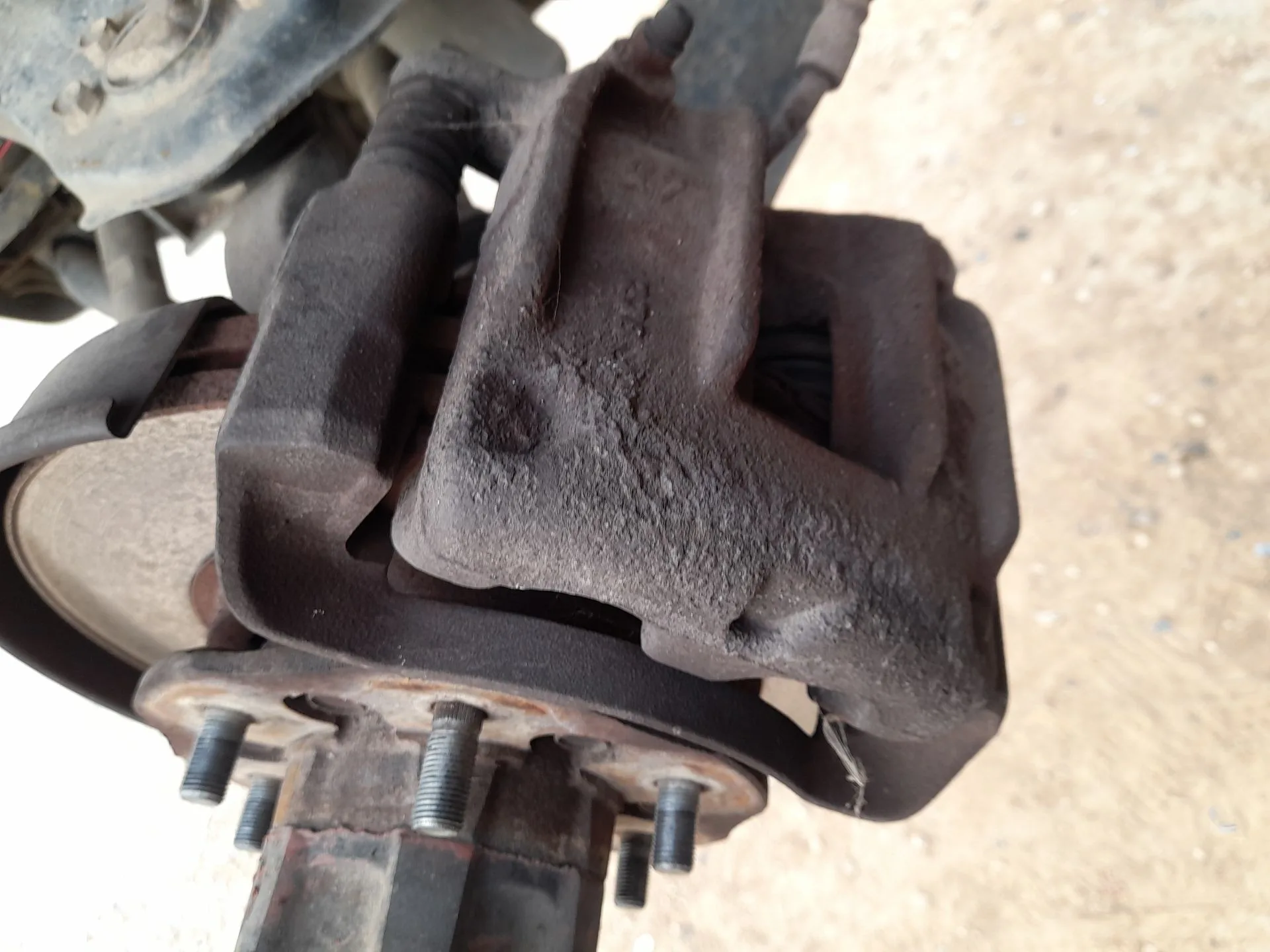 Pinza Freno Delantera Izquierda para Nissan Terrano Ii (R20)