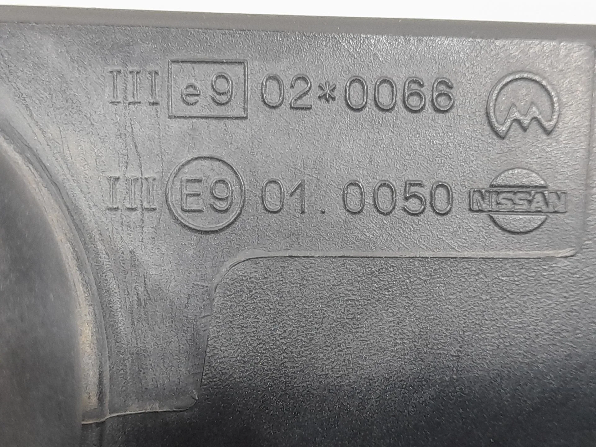 Retrovisor Derecho para Nissan Terrano Ii (R20)