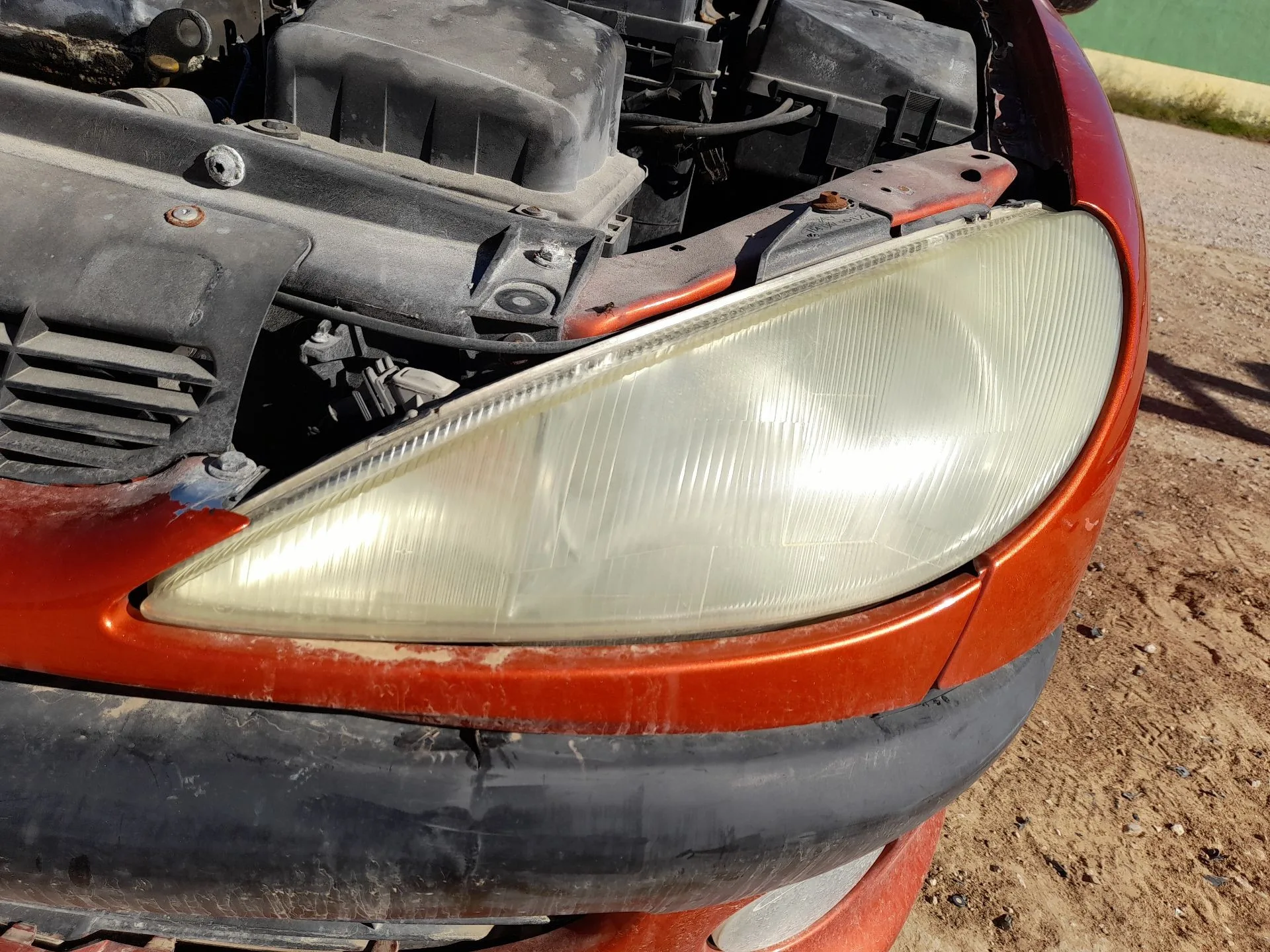 Faro Izquierdo para Peugeot 206 Hatchback (2A/C)