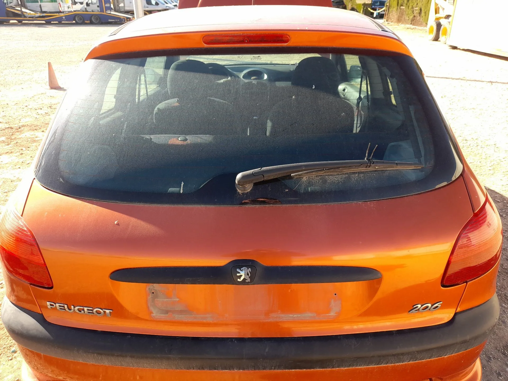 Porton Trasero para Peugeot 206 Hatchback (2A/C)