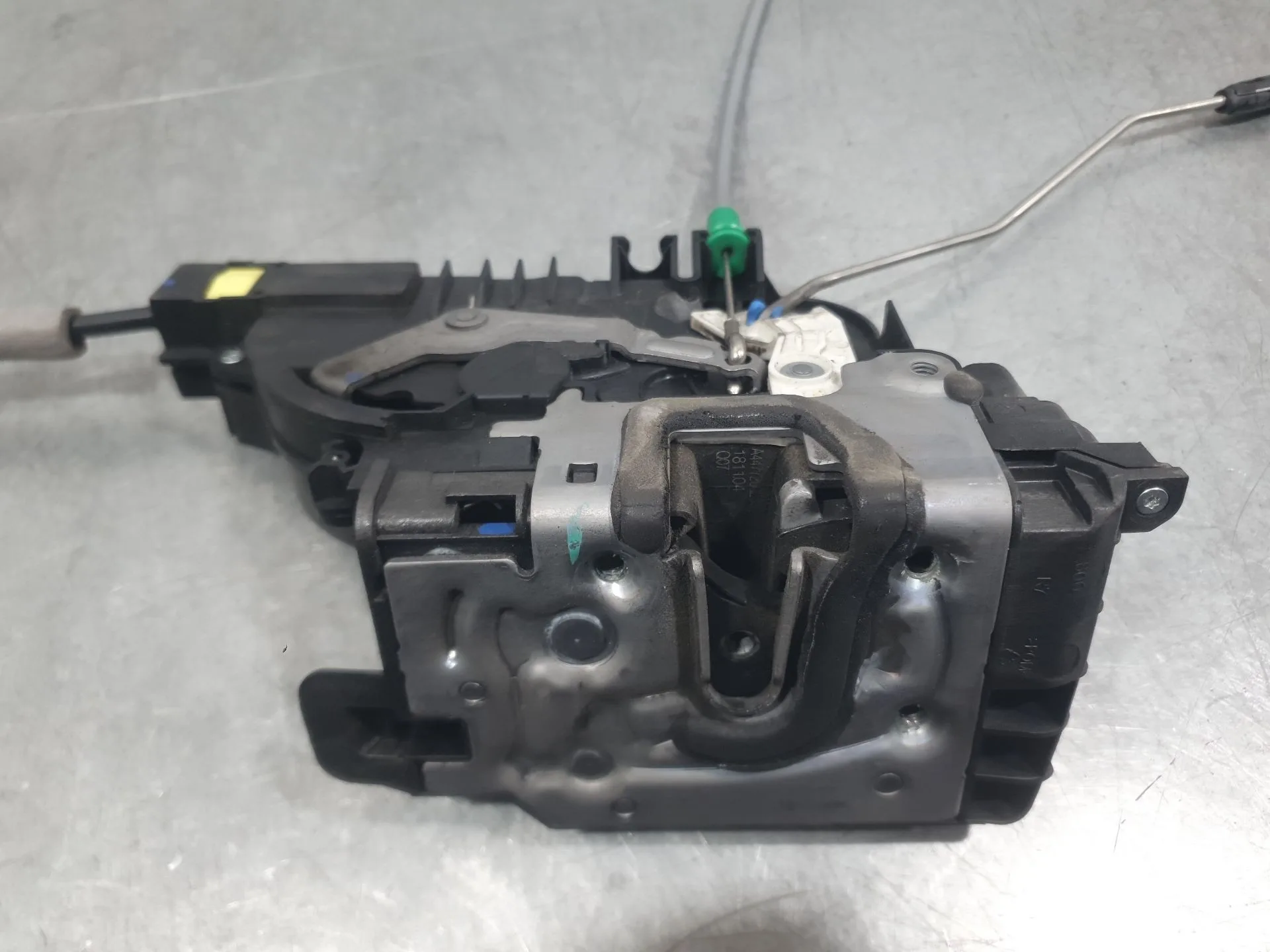 Cerradura Puerta Delantera Derecha para Mercedes-Benz Vito Tourer (W447)