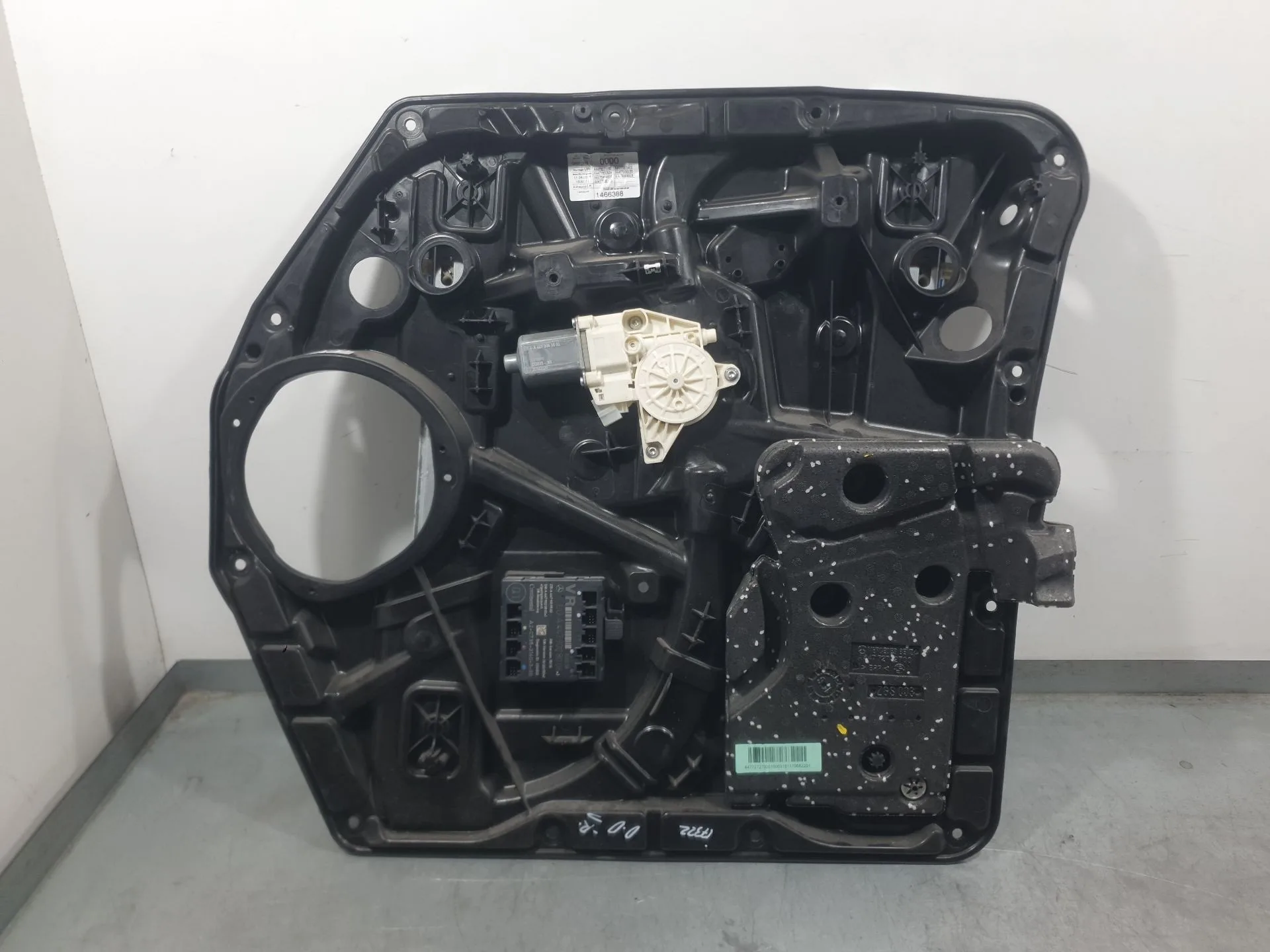 Elevalunas Delantero Derecho para Mercedes-Benz Vito Tourer (W447)