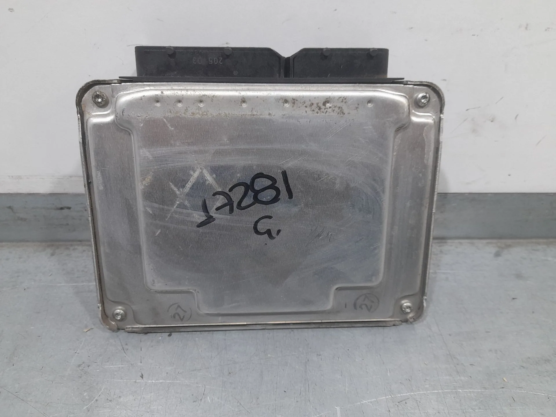 Centralita Motor Uce para Volkswagen Polo Iv (9N_, 9A_)