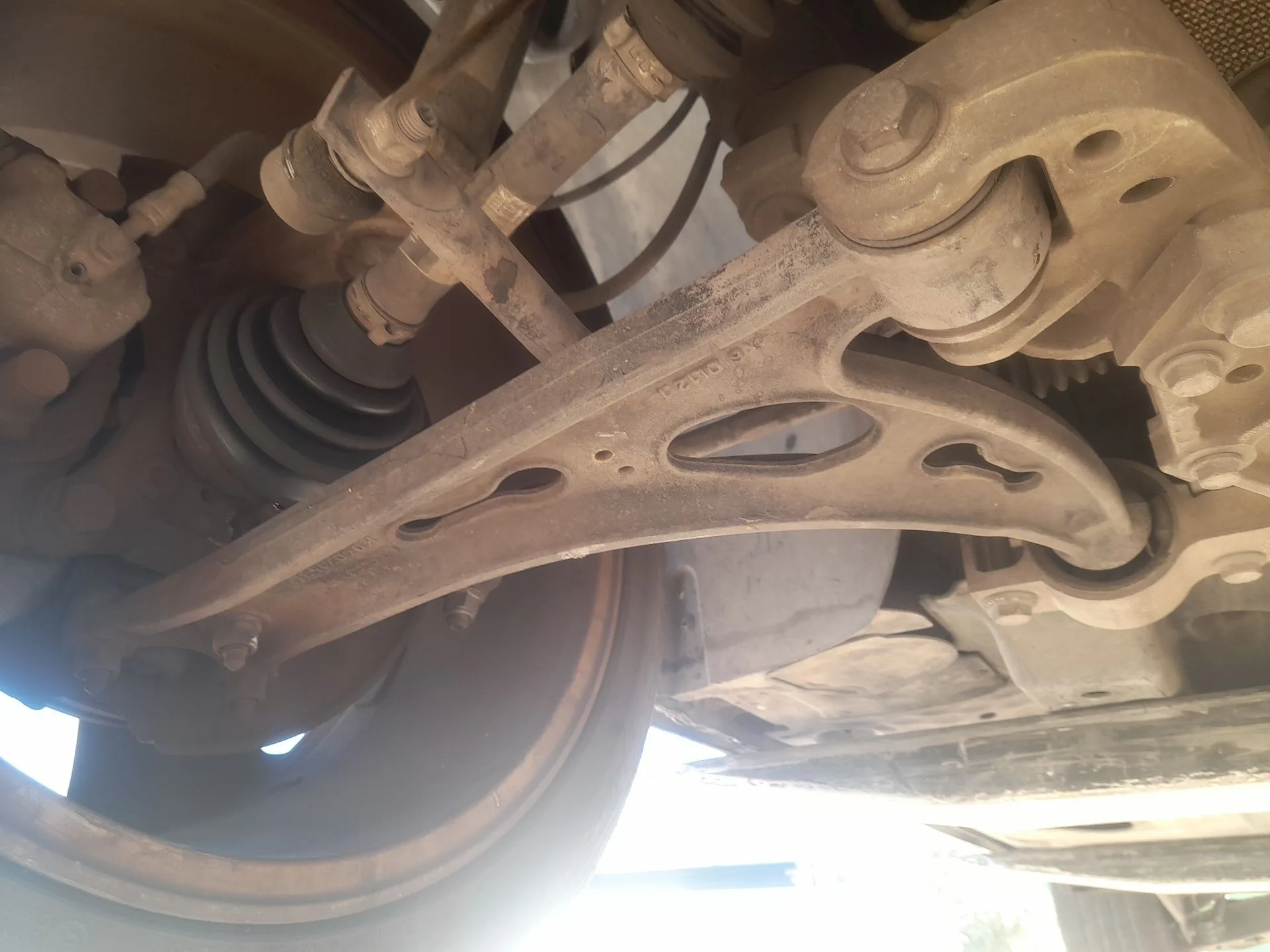 Brazo Suspension Inferior Delantero Derecho para Audi A3 (8P1)