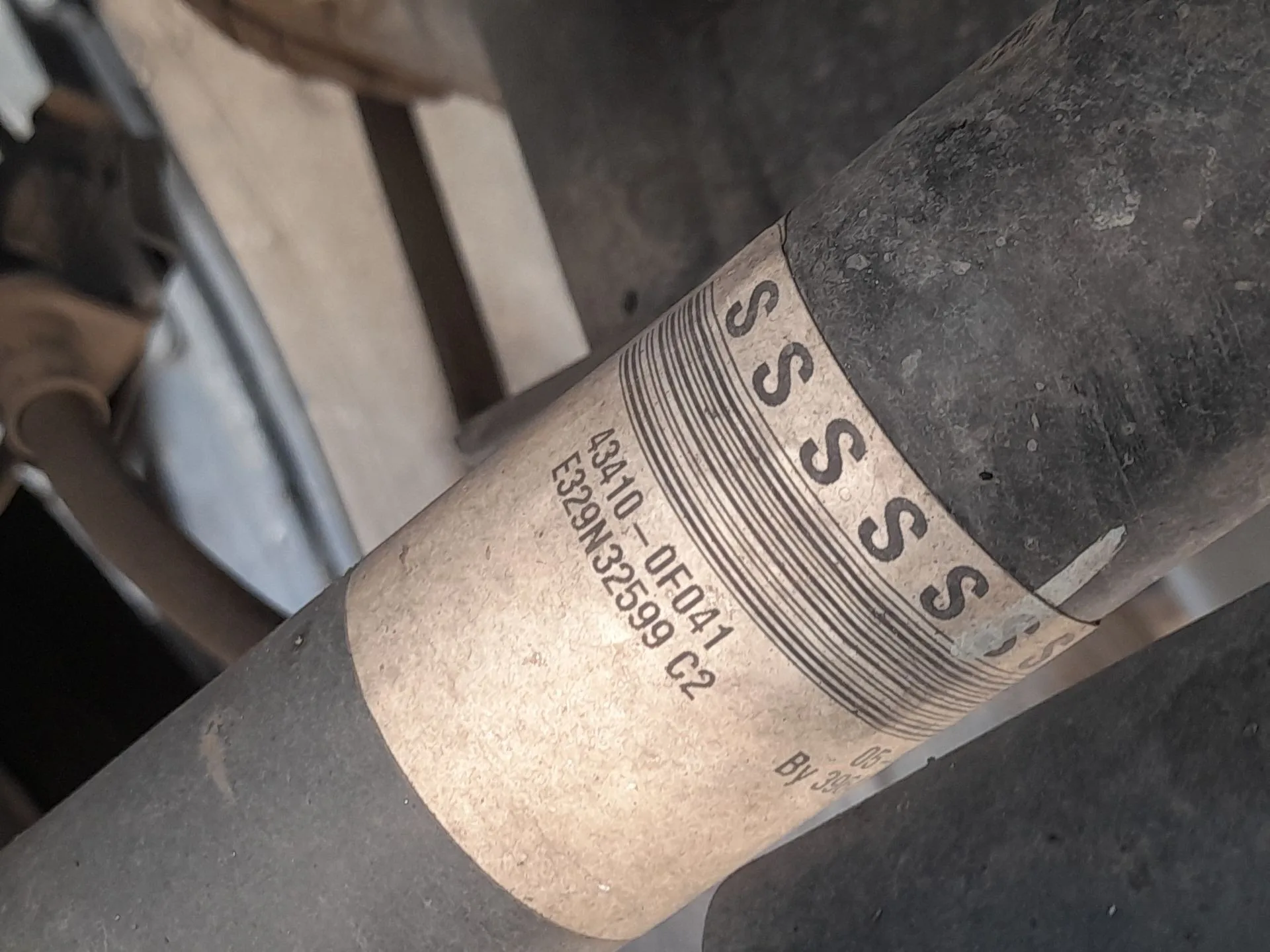 Transmision Delantera Derecha para Toyota Auris (_E18_)